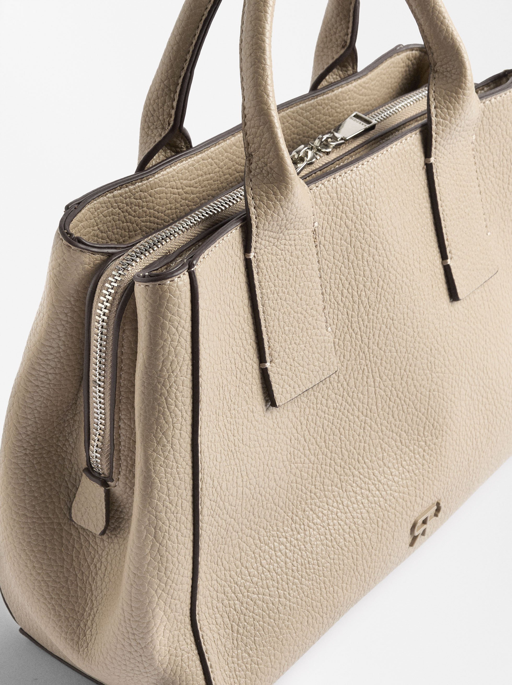 Textured tote bag with shoulder strap image number 2.0