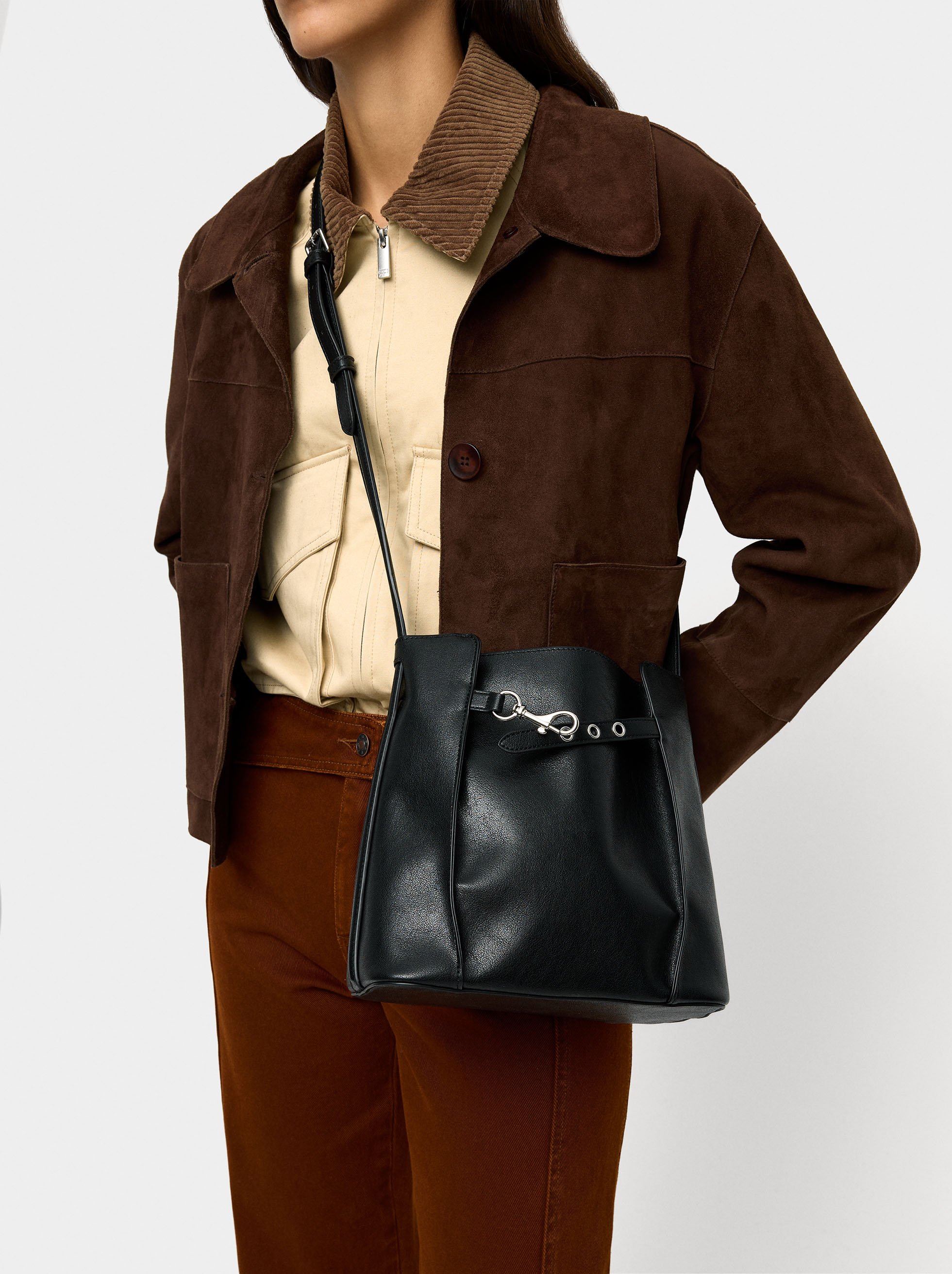 Bucket bag with side folds image number 1.0
