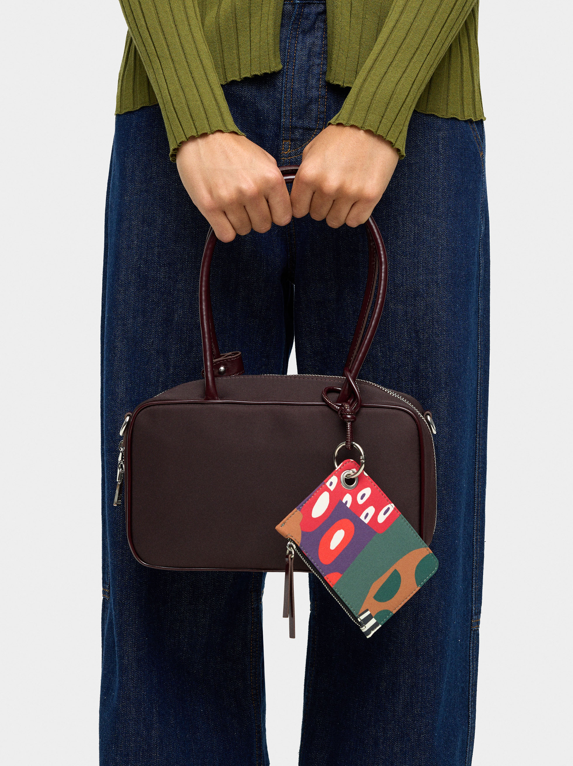 Nylon bowling bag with pendant image number 1.0
