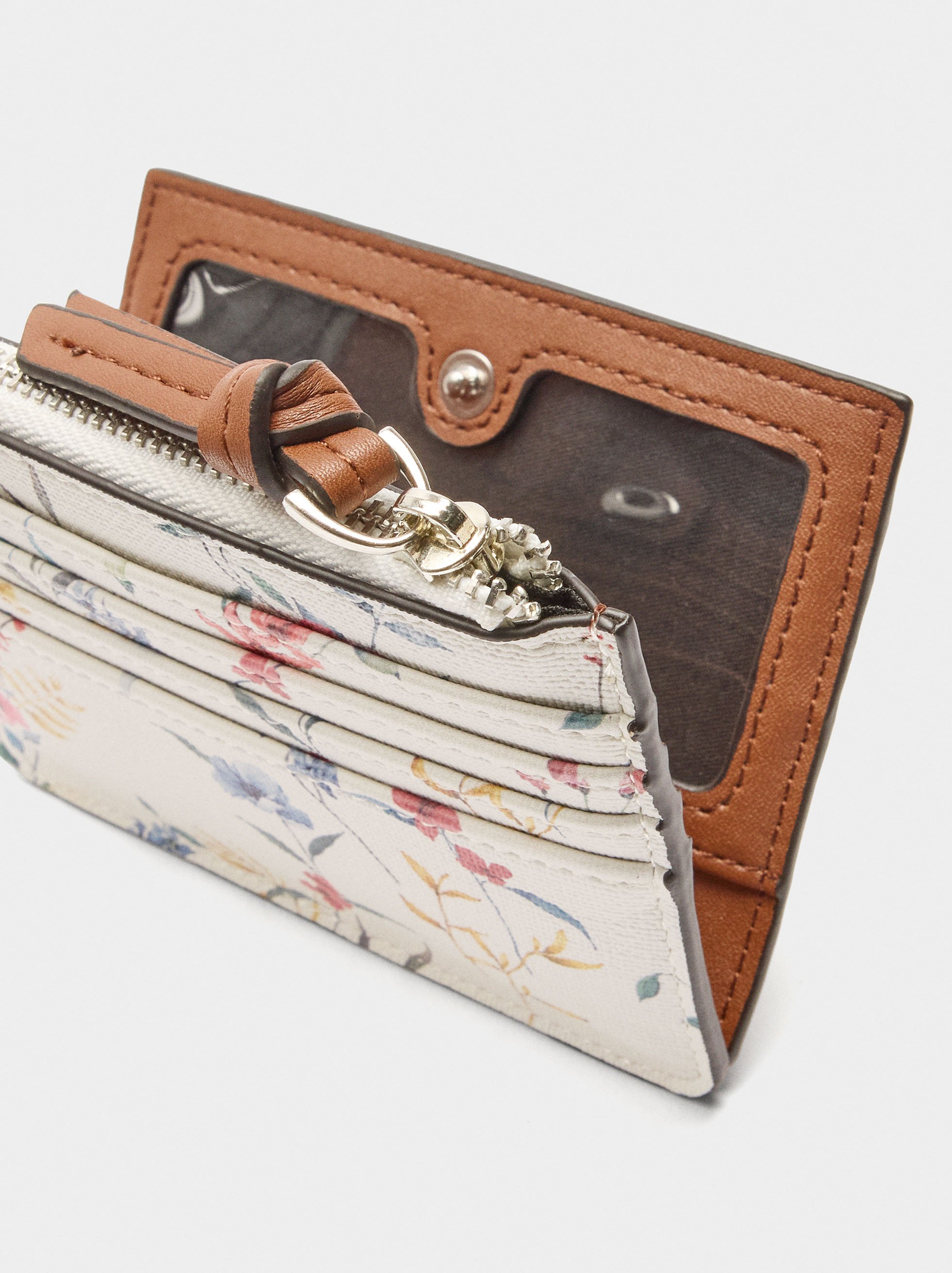 Floral printed card holder image number 1.0