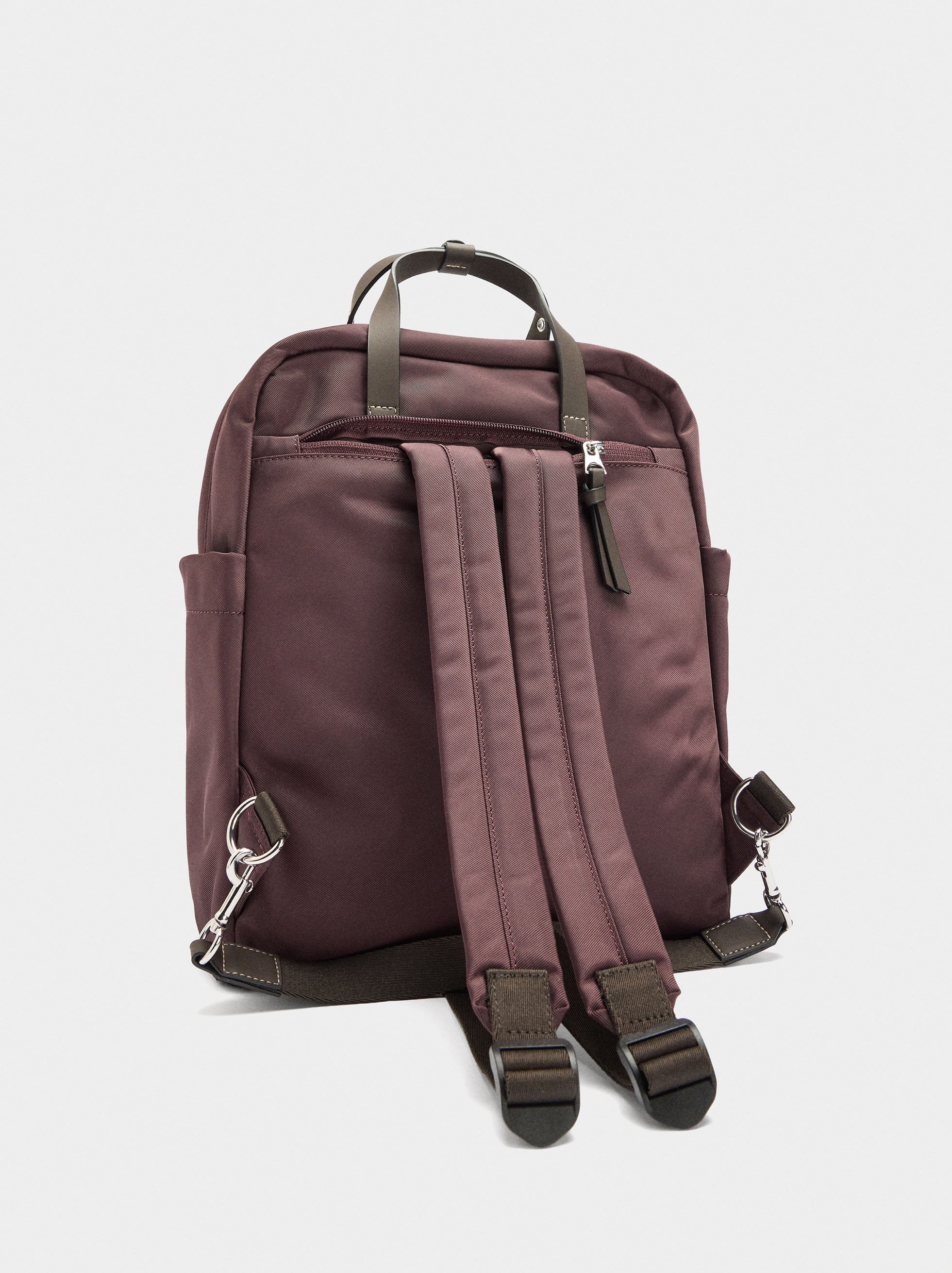 Backpack for laptop 13" with nylon  image number 2.0