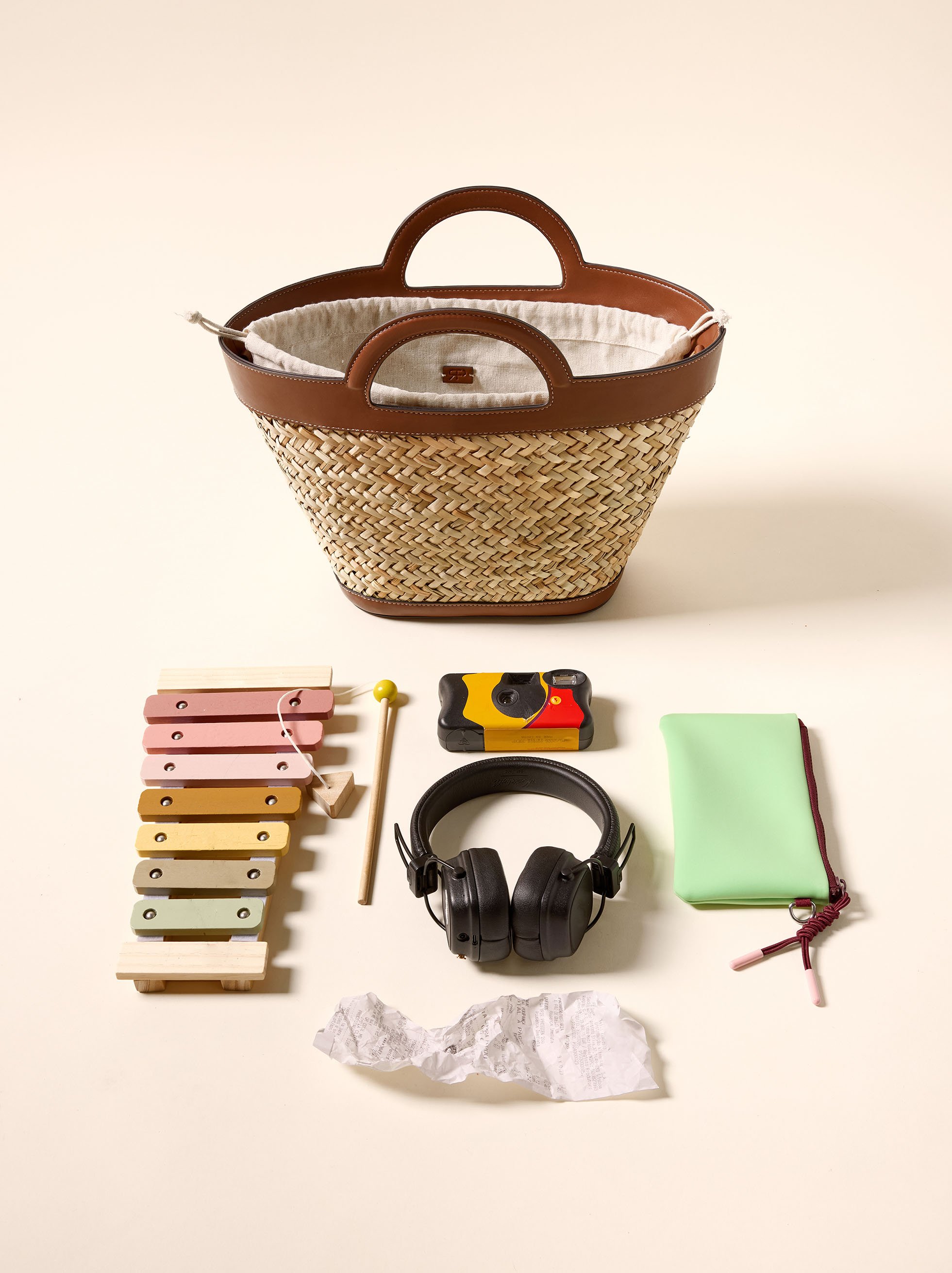 Raffia tote bag with crossbody strap M