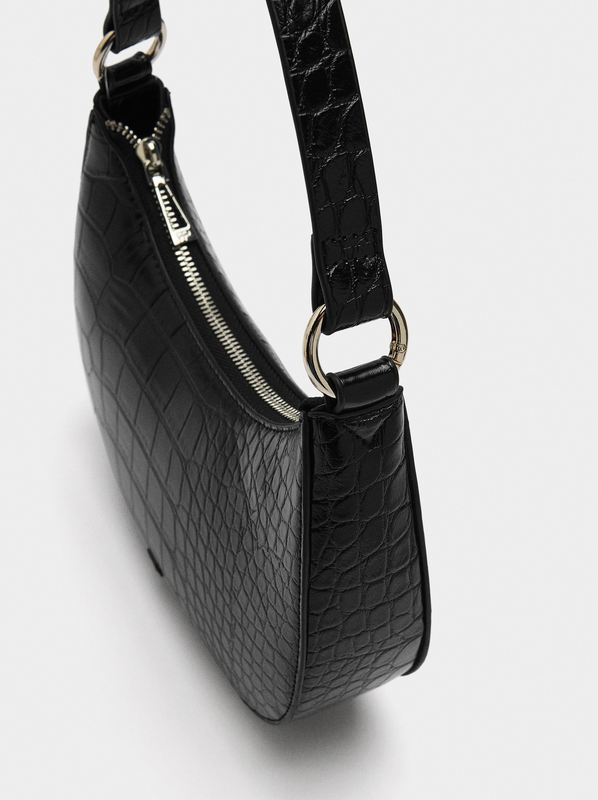 Shoulder bag with animal embossing image number 1.0