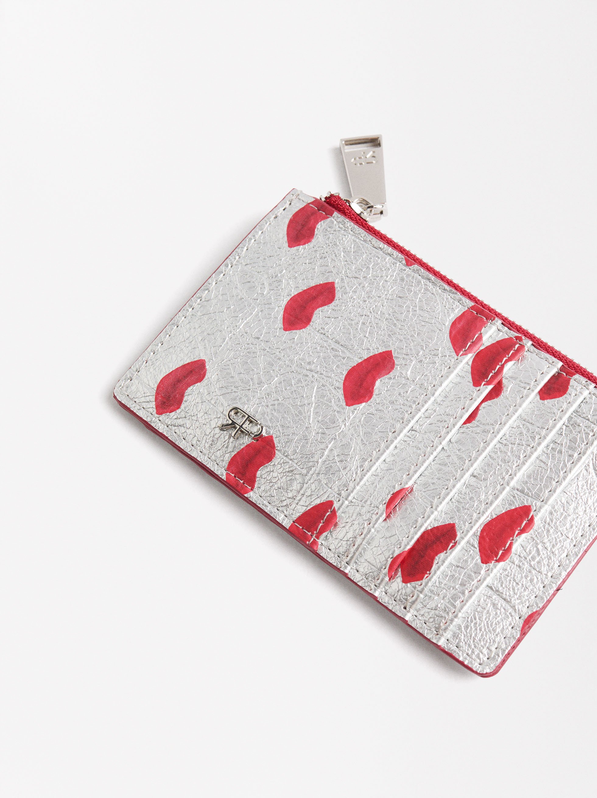 Metallic printed cardholder image number 3.0