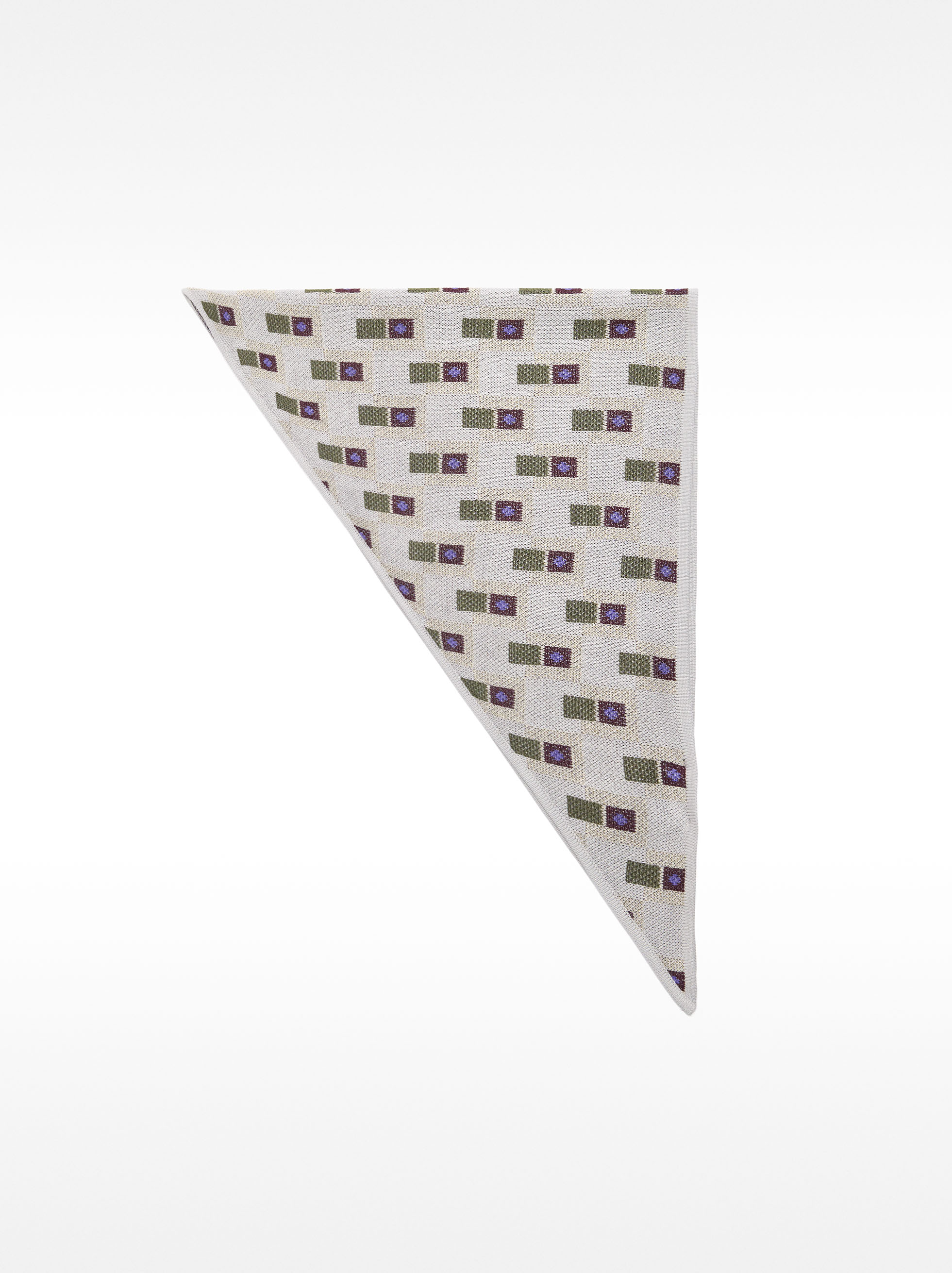 Lenço triangular estampado image number 0.0