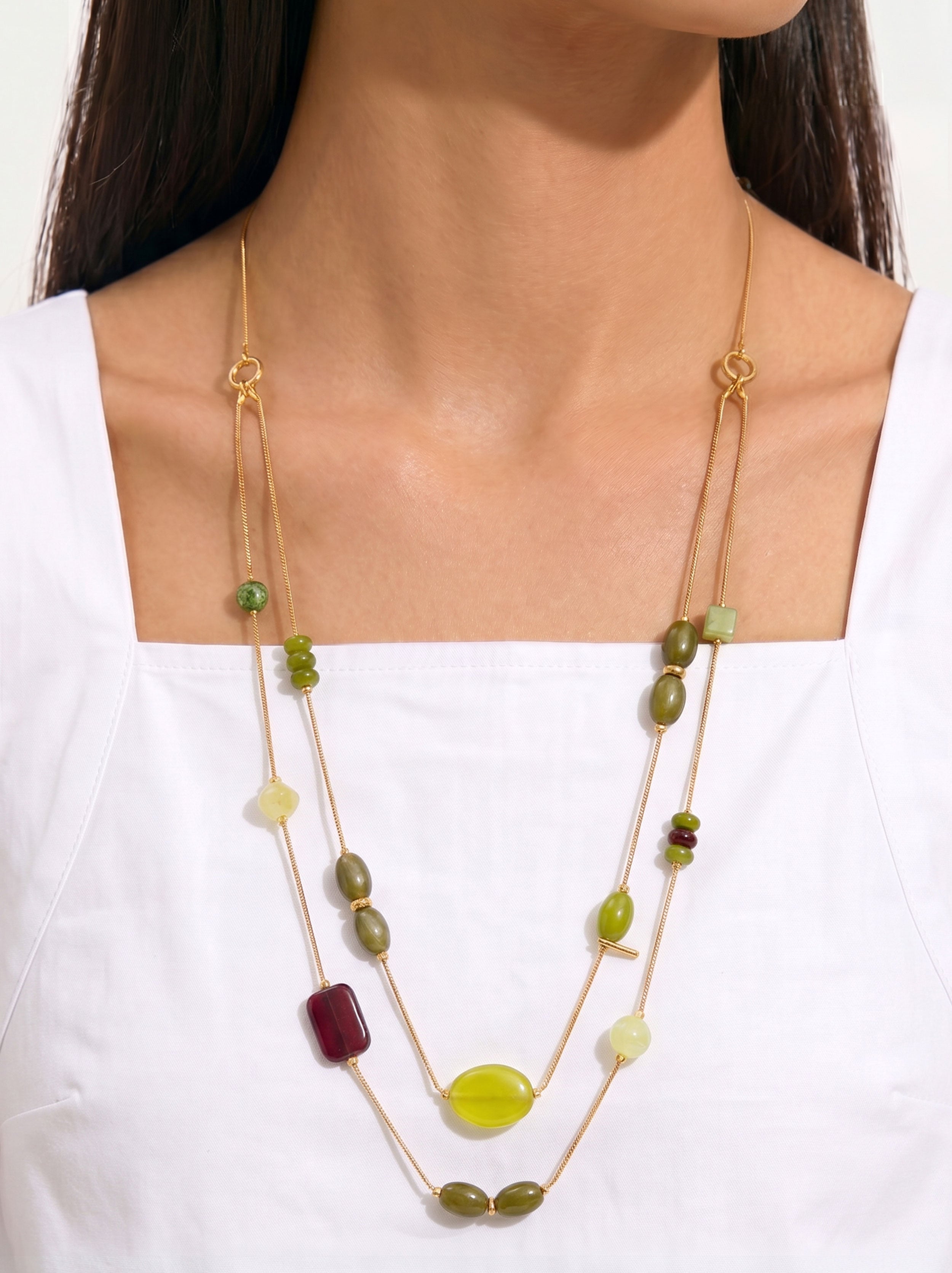 Collar de efecto doble con formas geom&eacute;tricas image number 1.0