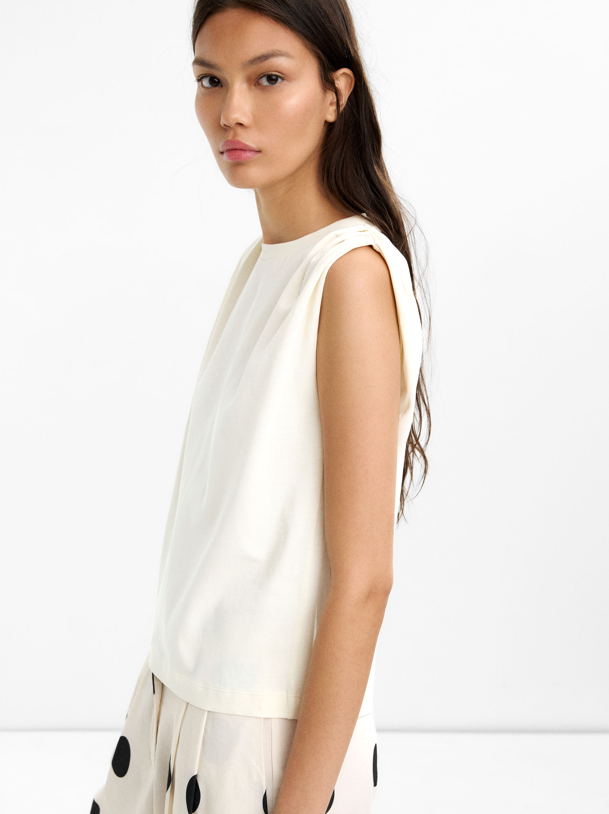 Top con 100% algod&oacute;n image number 1.0