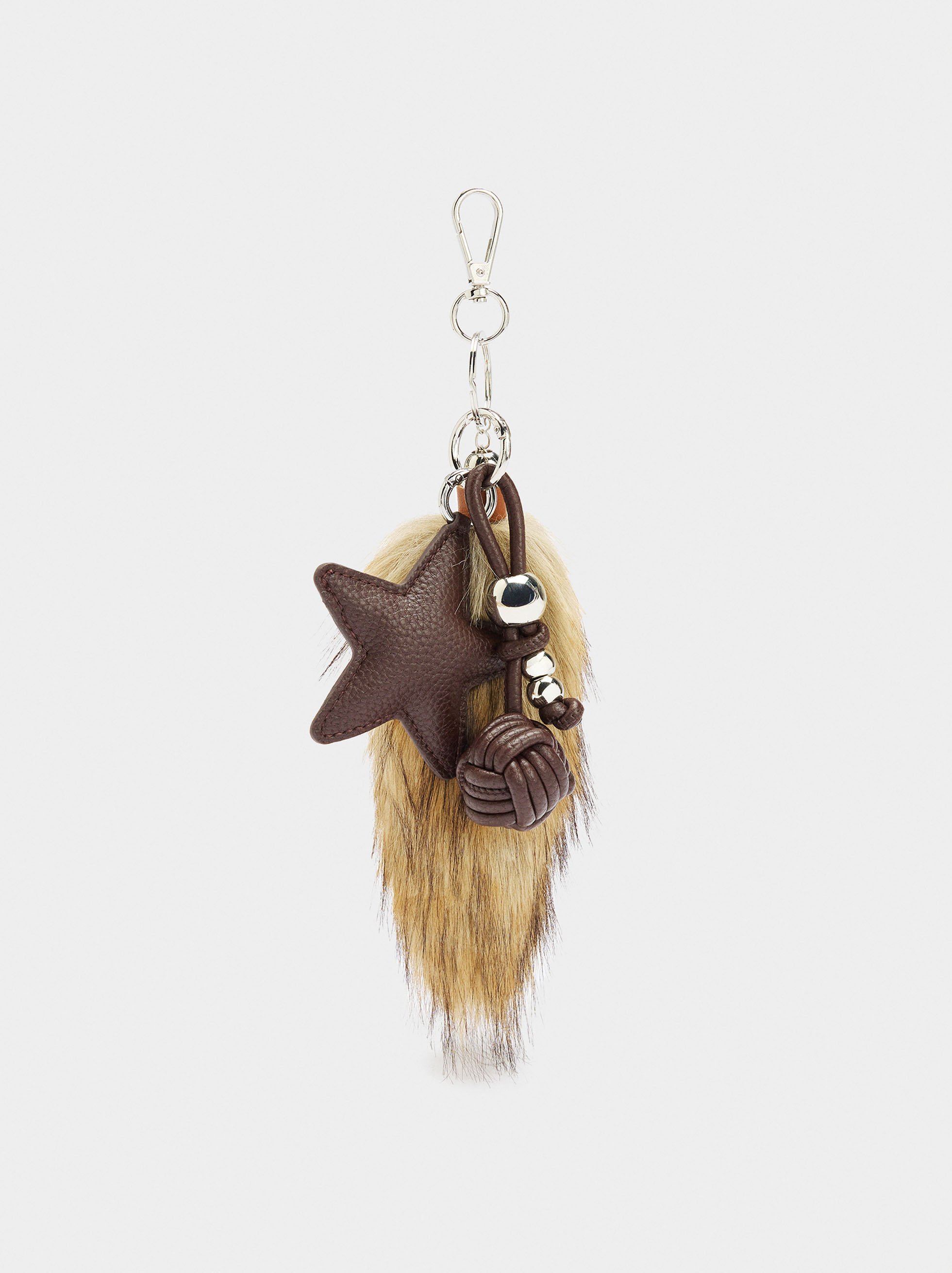 Keychain charm fur effect with star image number 0.0