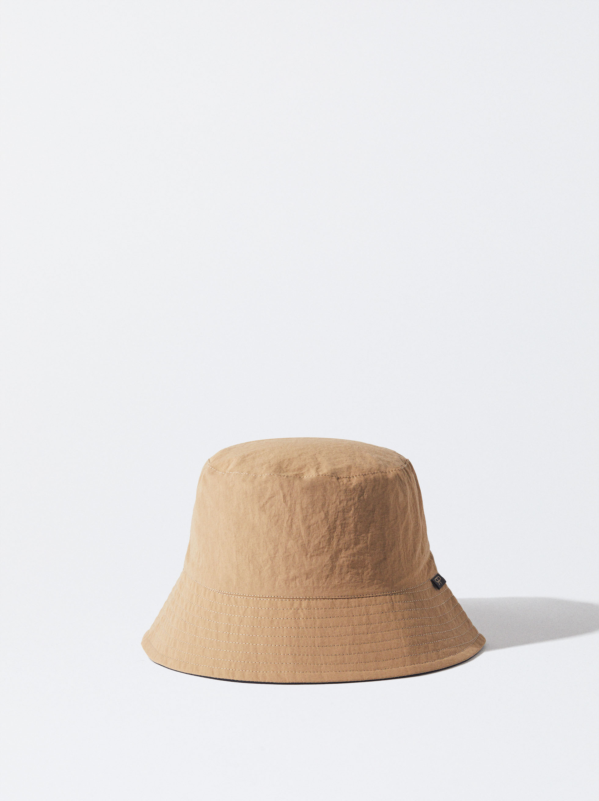 Cappellino Bucket Impermeabile Reversibile image number 0.0