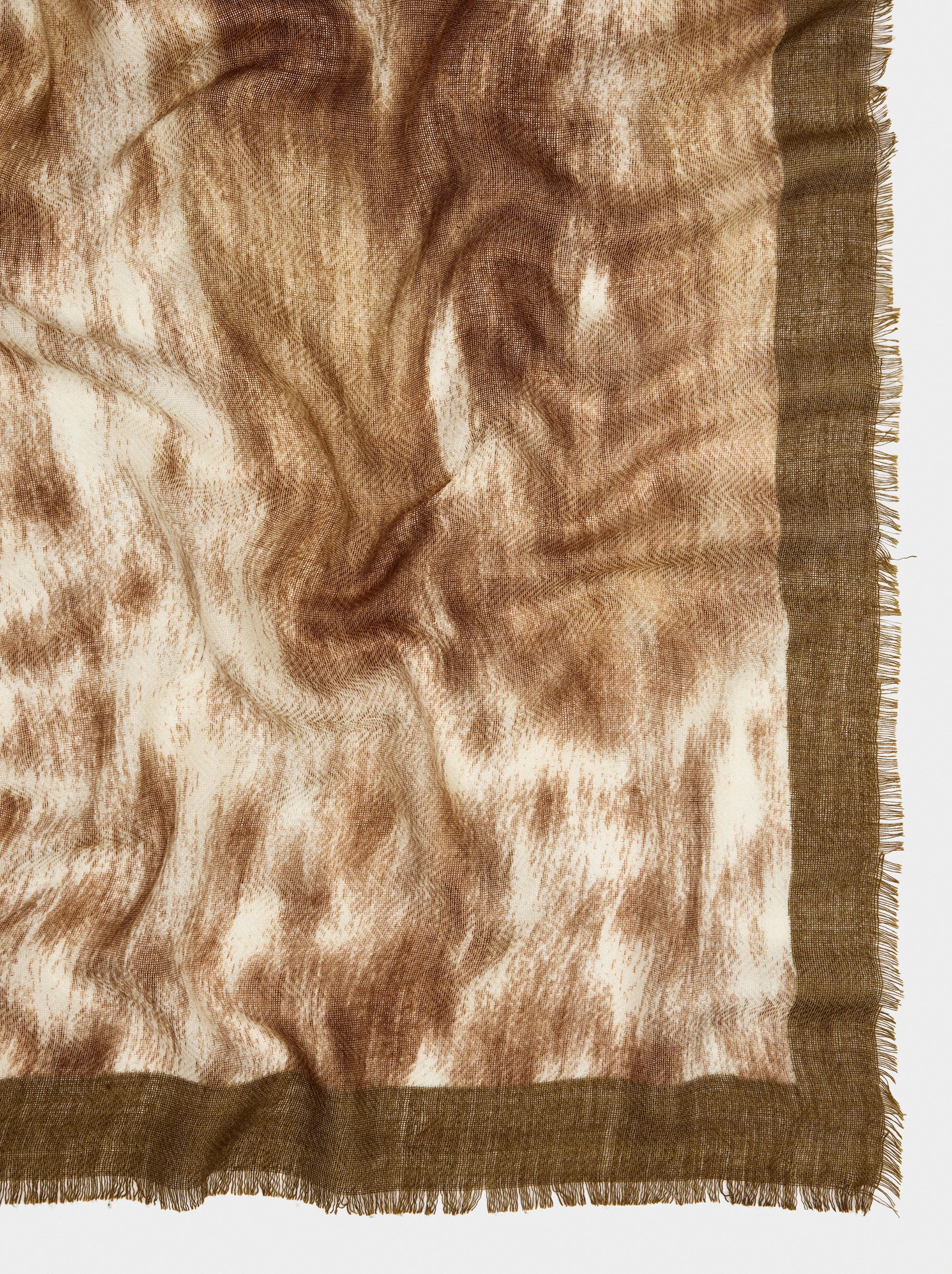 Printed scarf with wool image number 1.0