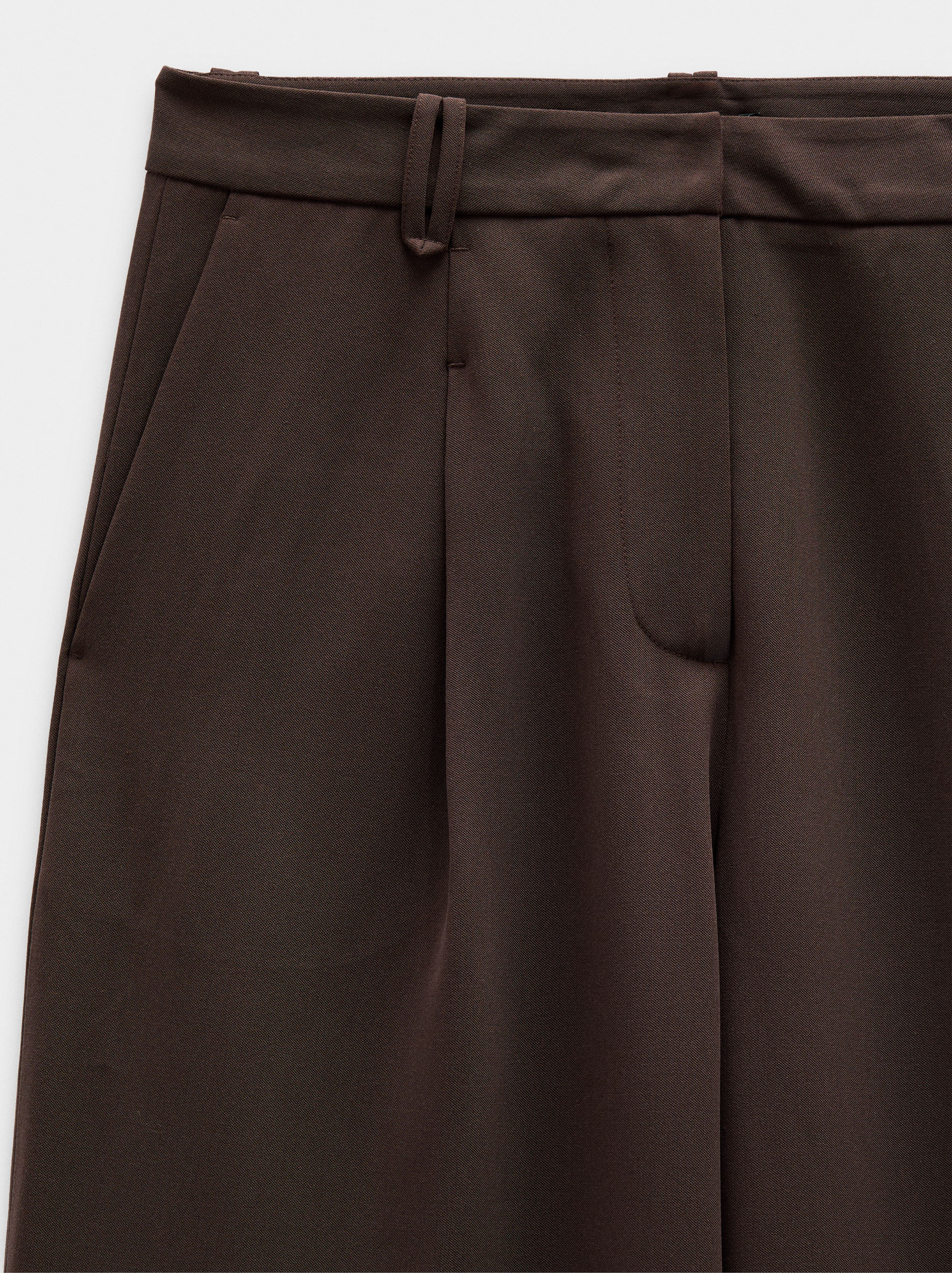 Fluid trousers with pleats image number 6.0