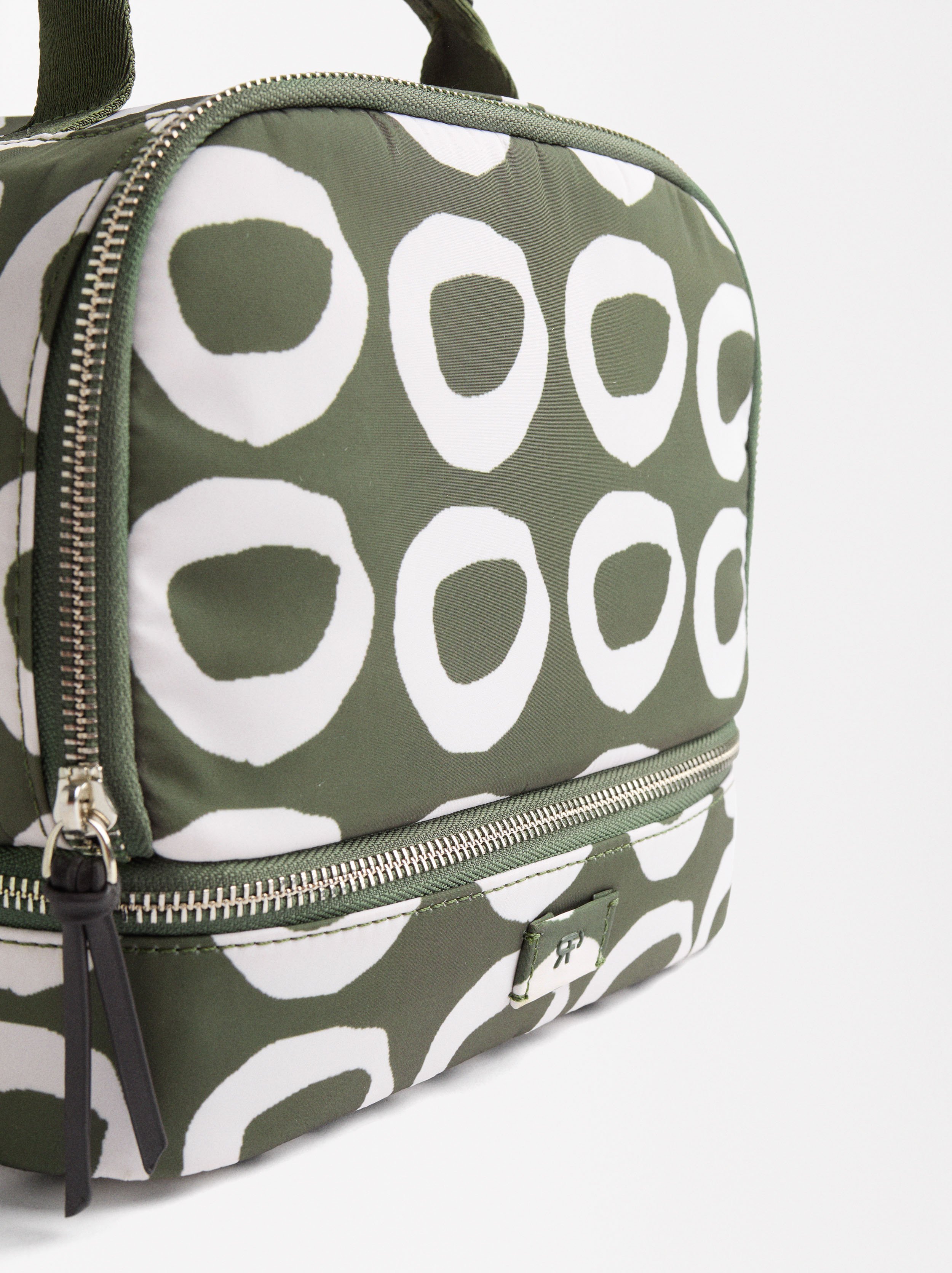 Printed nylon lunch bag image number 1.0