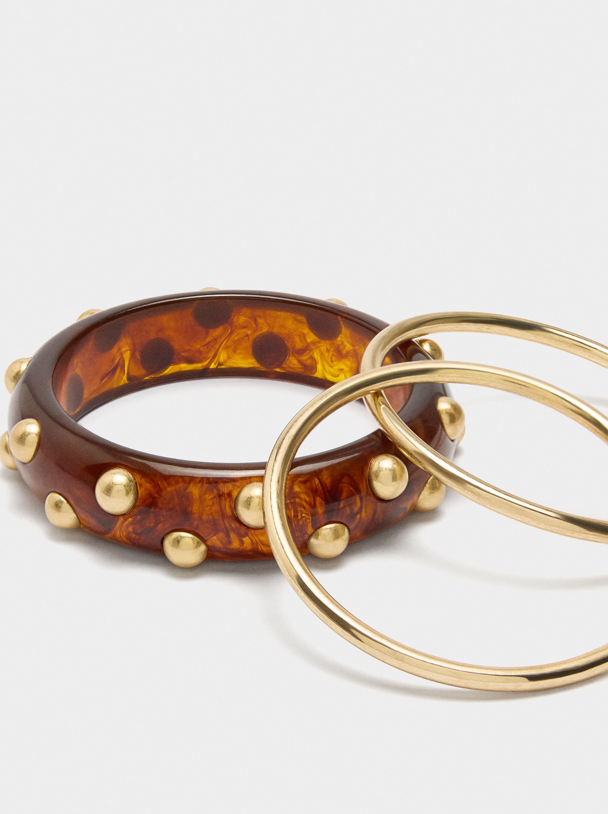 Set de pulseras efecto piedra image number 1.0
