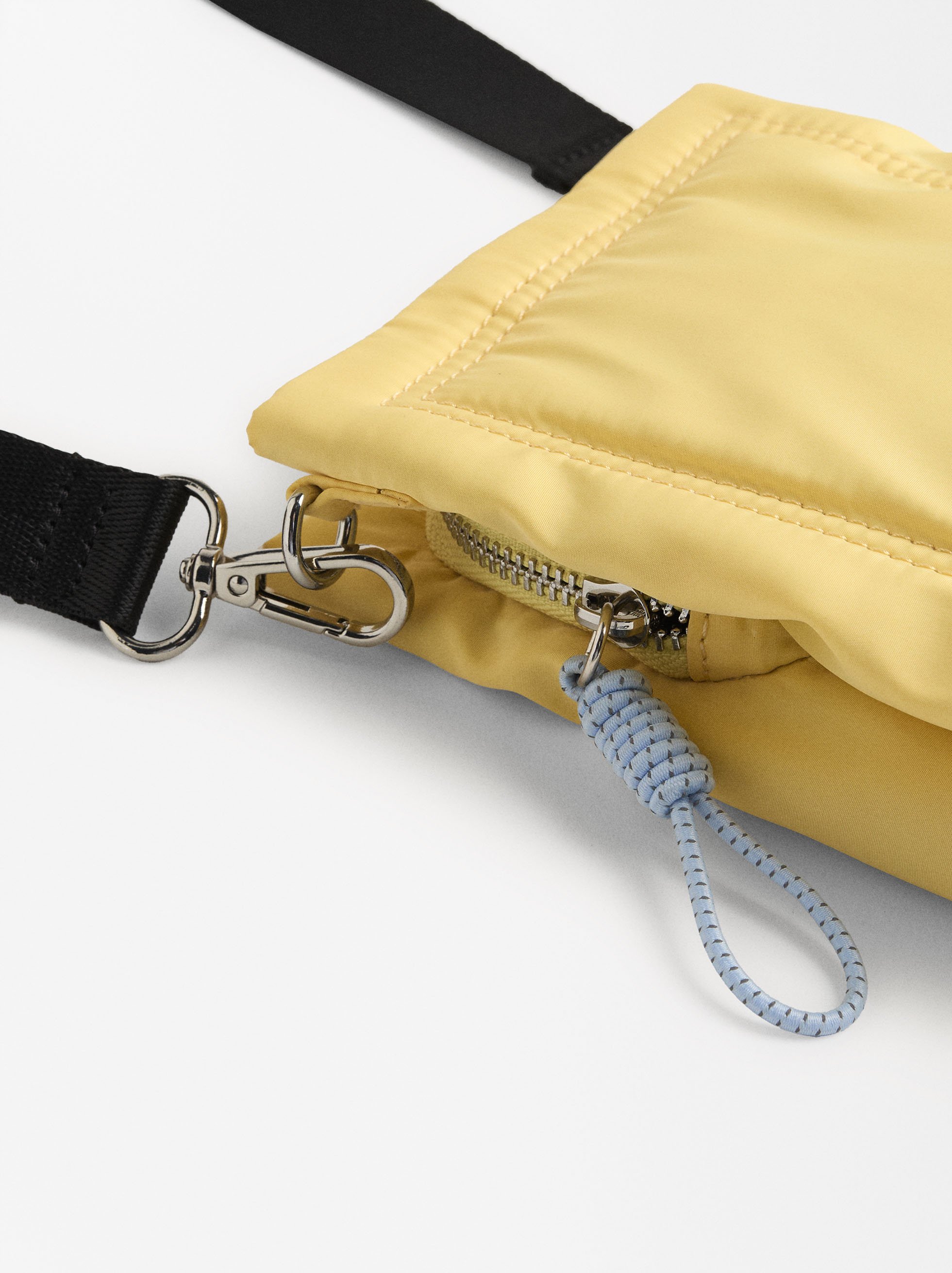 Sac à bandoulière en nylon image number 1.0