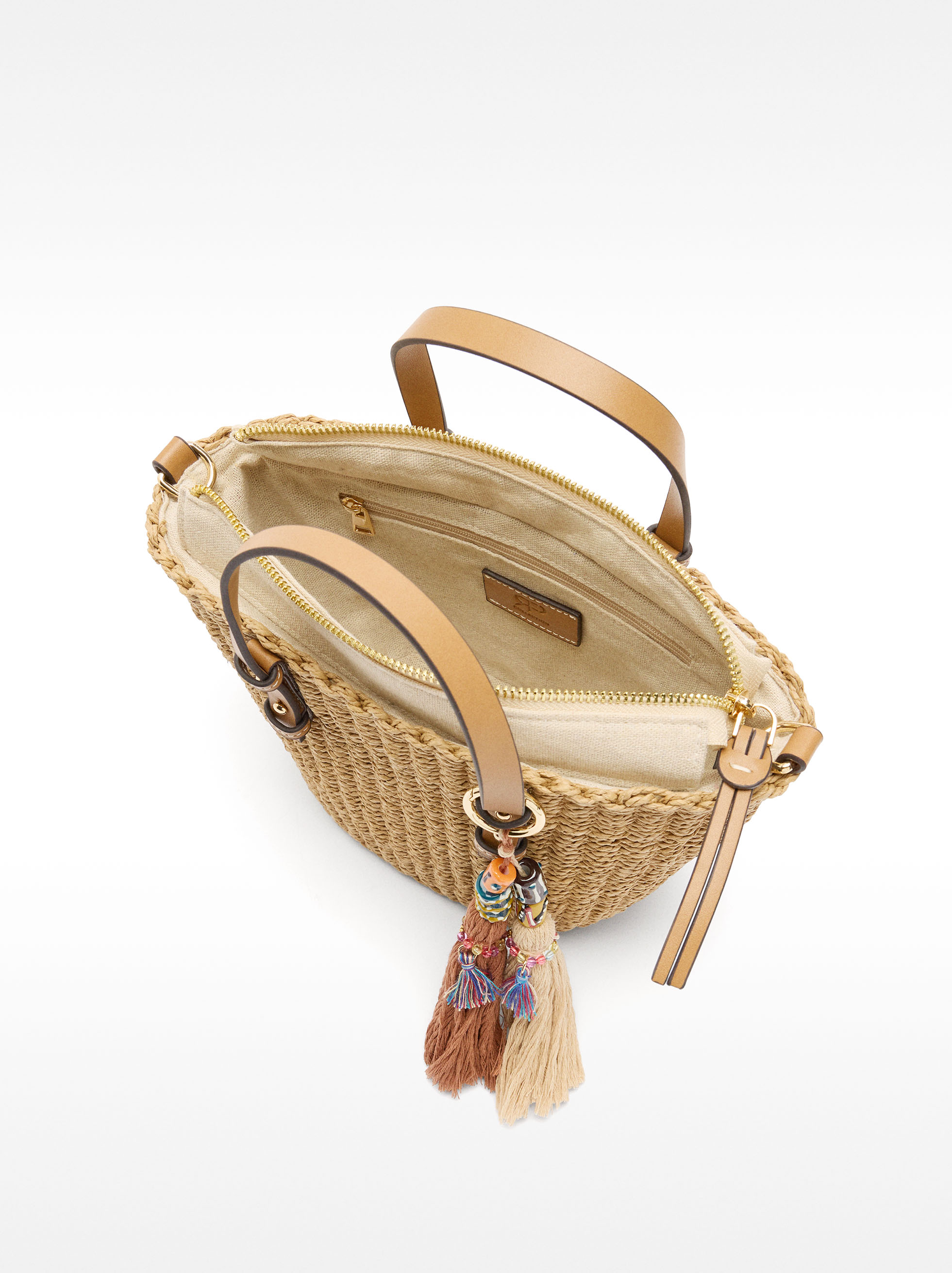 Tote bag with straw effect image number 4.0