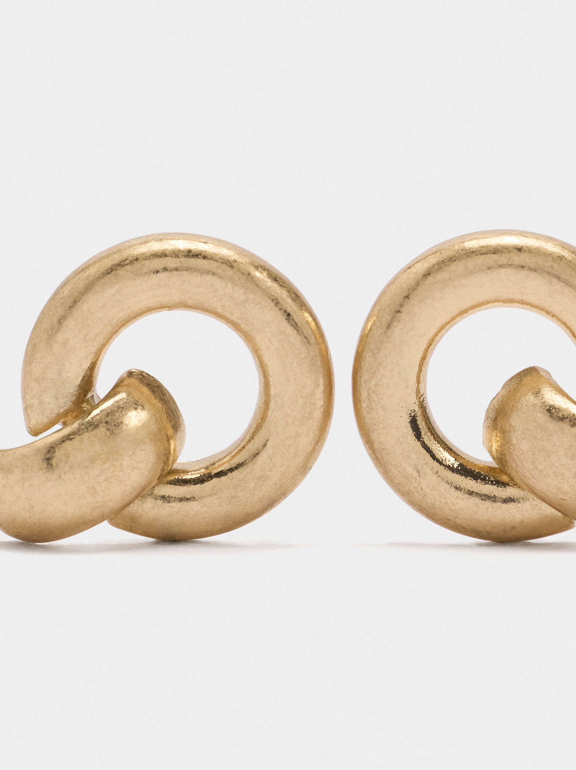 Pendientes aros dorados image number 1.0