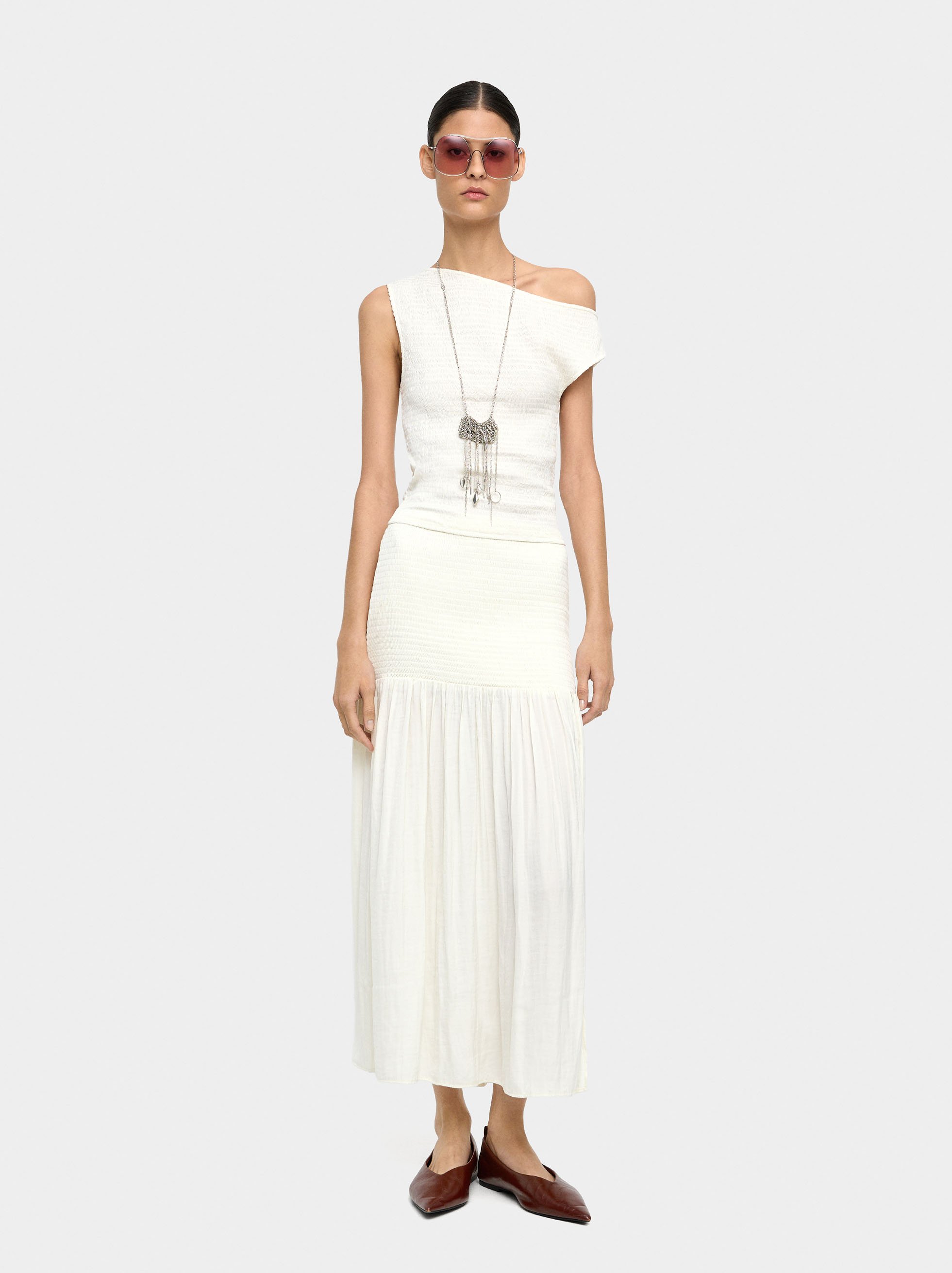 Long skirt with texture image number 0.0