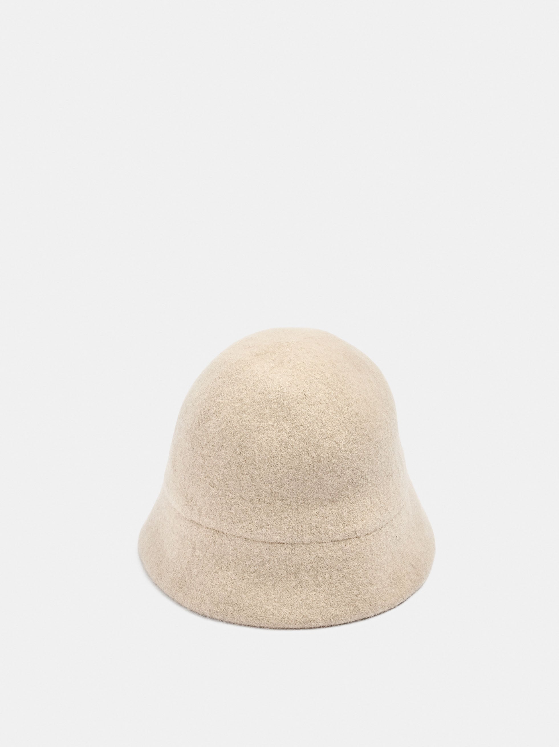 Sombrero bucket de lana solapa curva image number 2.0