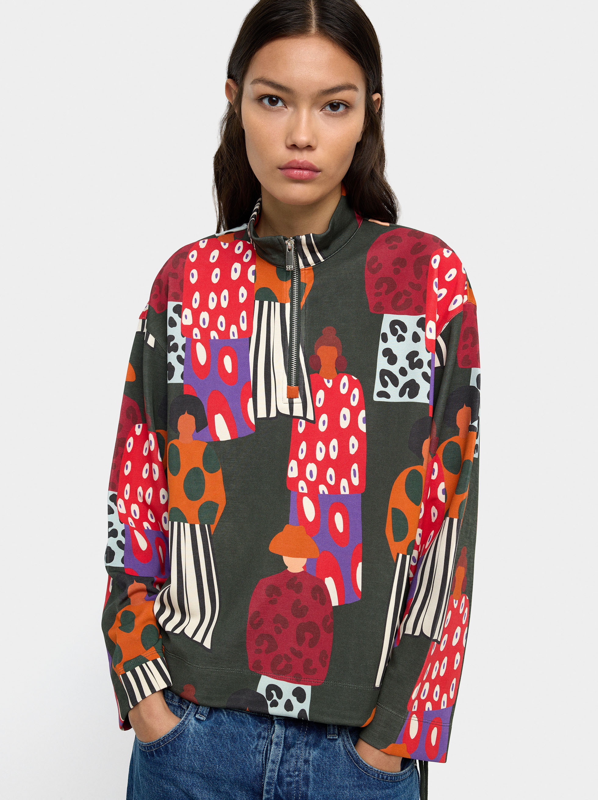 Printed sweatshirt with zipper closure image number 1.0