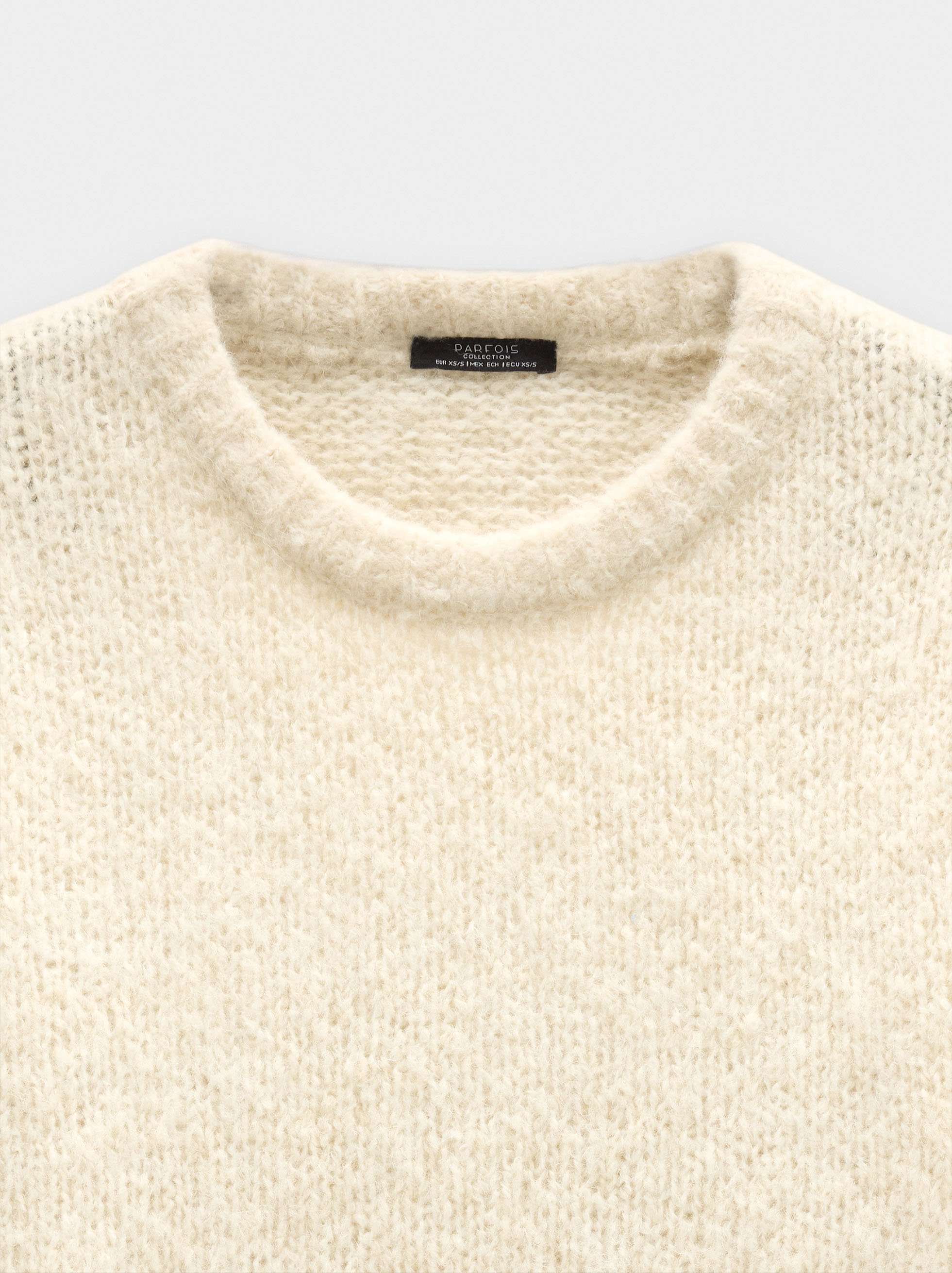Plain knit sweater image number 6.0