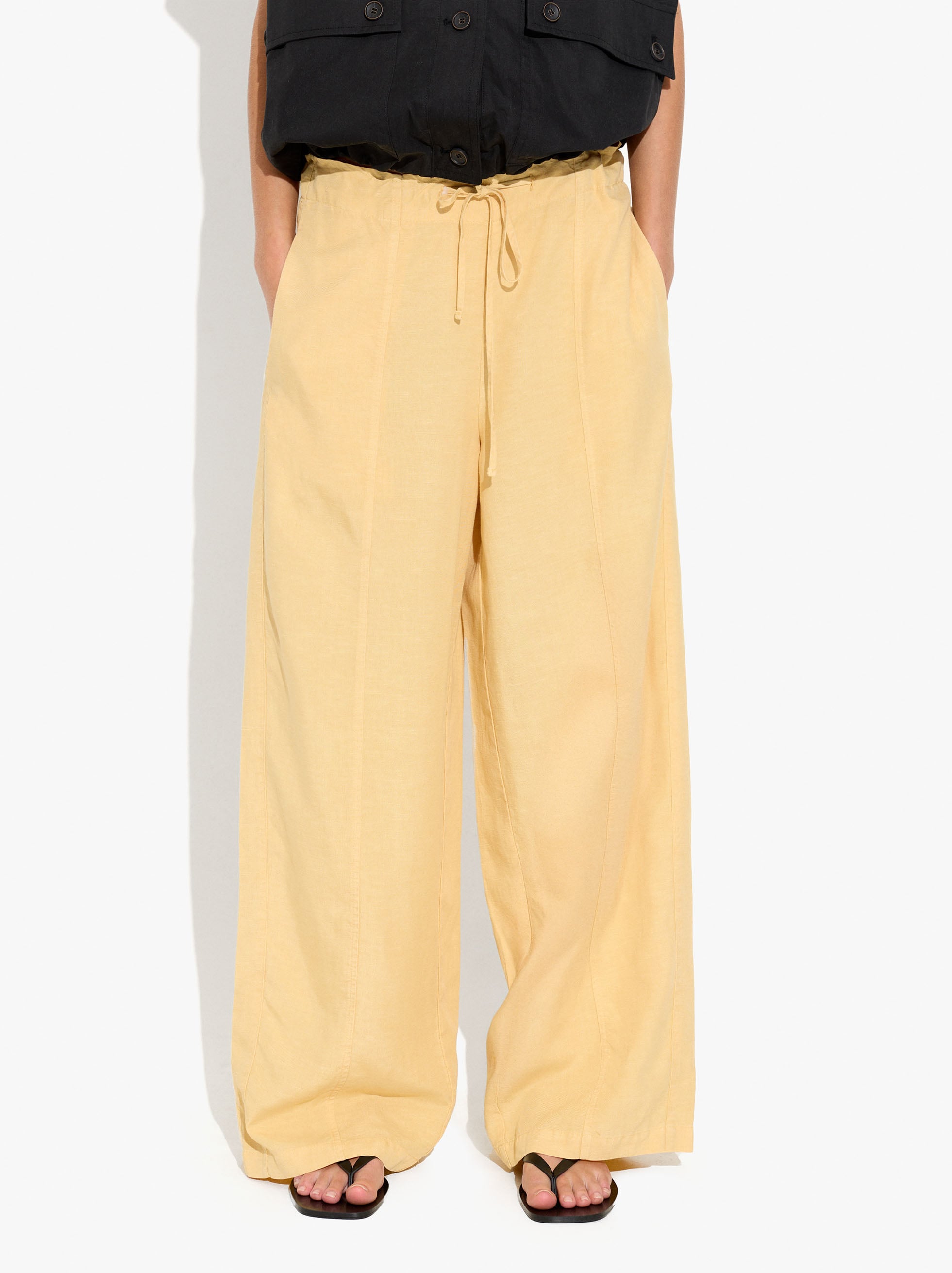 Glatte Wide-Leg-Hose image number 1.0