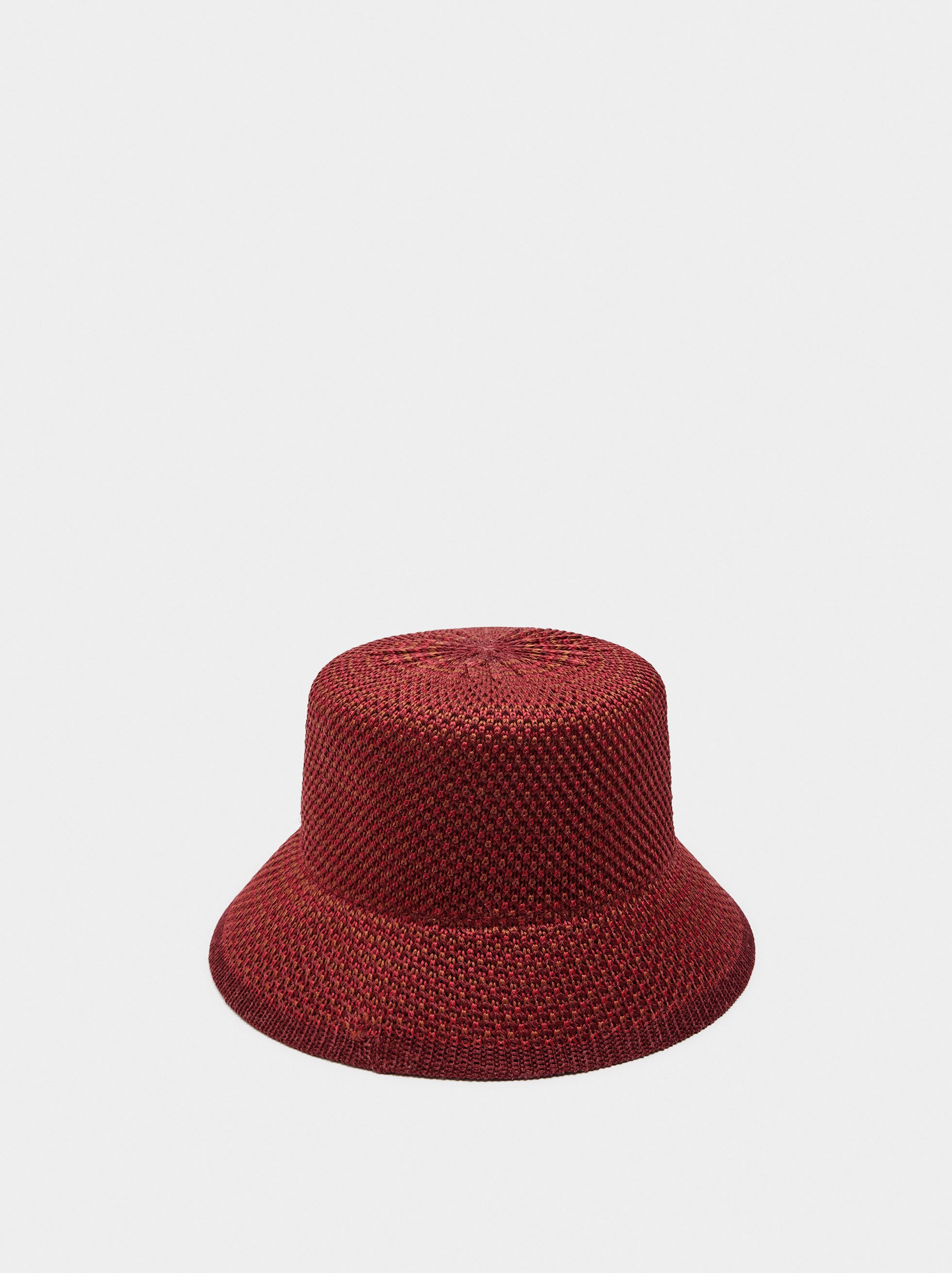Knitted bucket hat image number 2.0