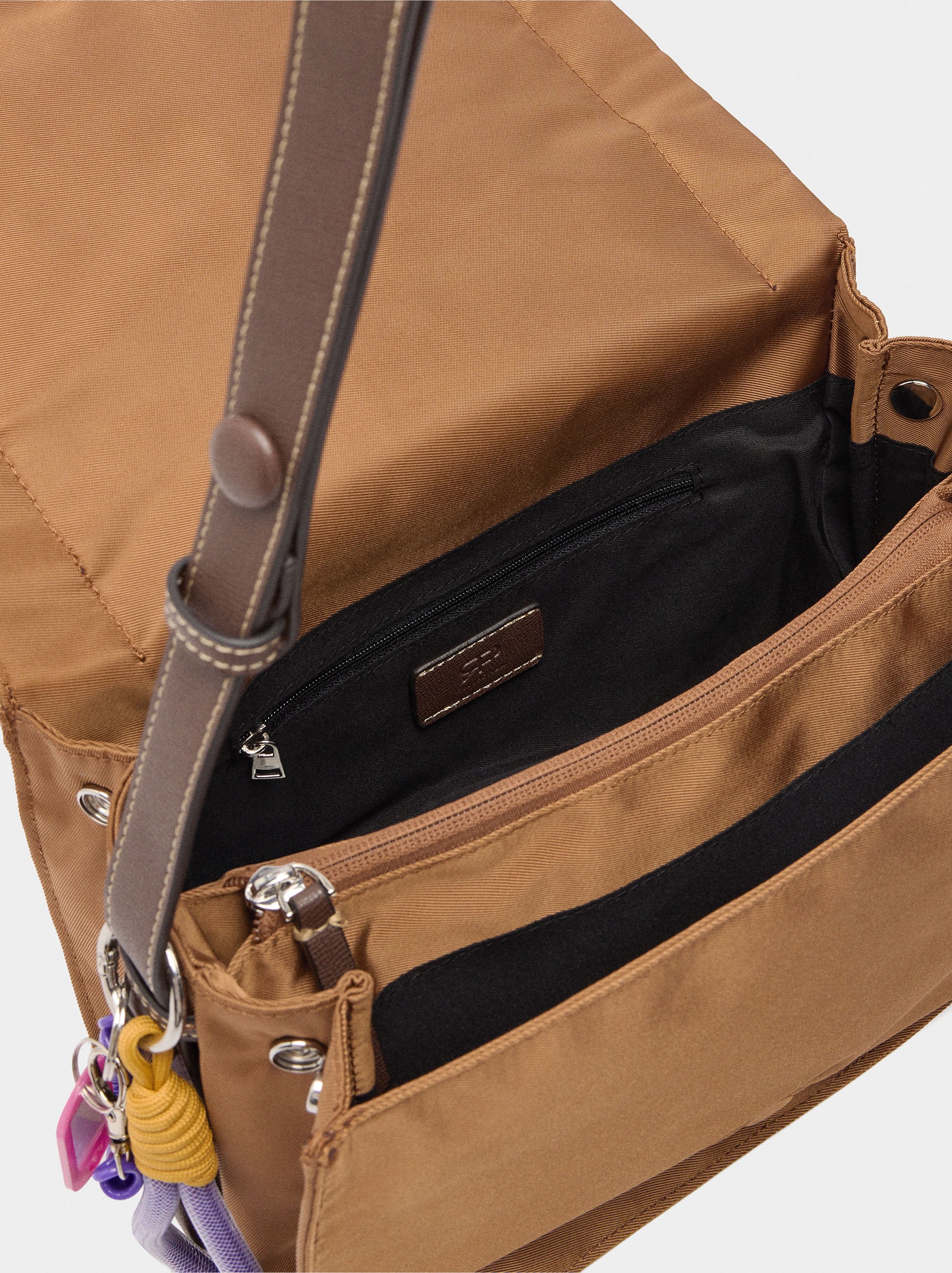 Bolso bandolera de nylon S image number 3.0