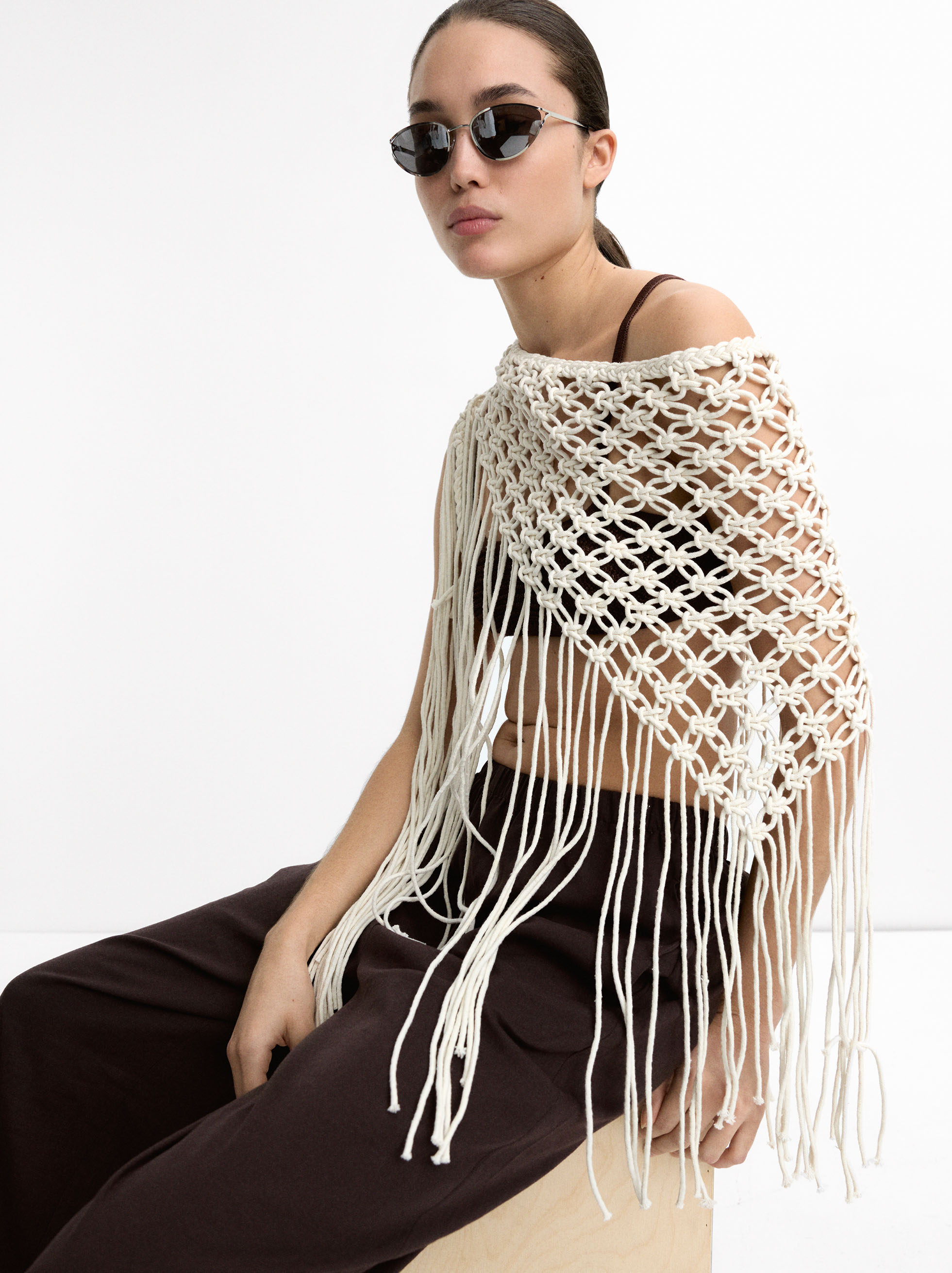 Pareo de macramé con flecos