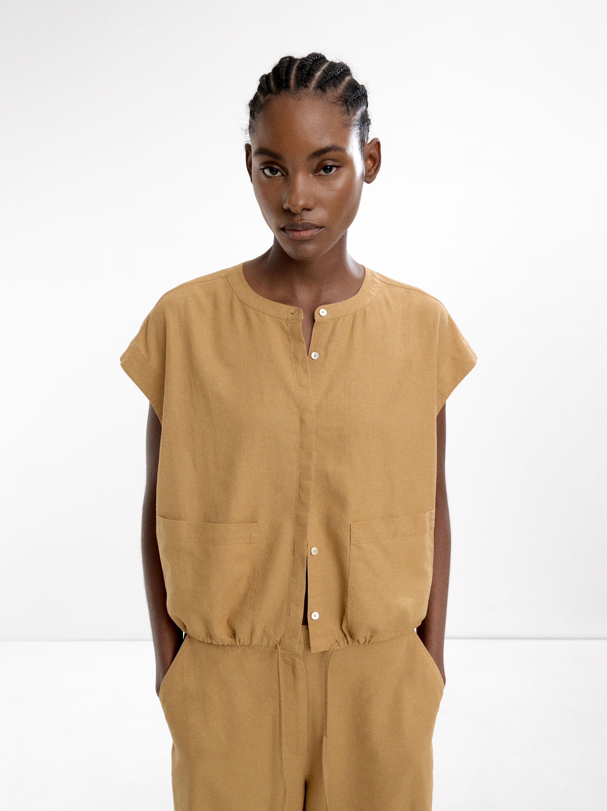 Chemise manches courtes en lin image number 0.0