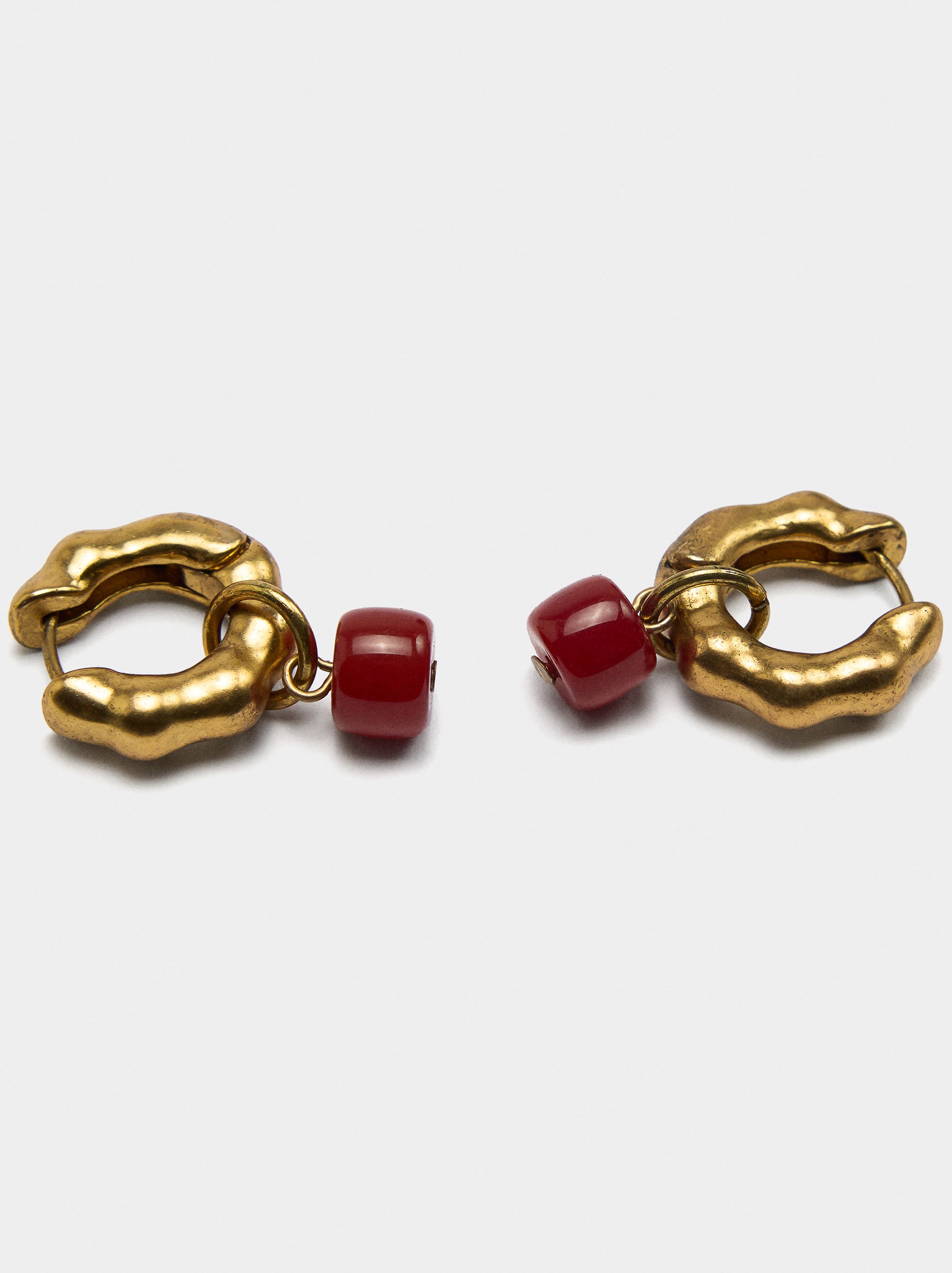 Small hoop earrings with stone image number 1.0