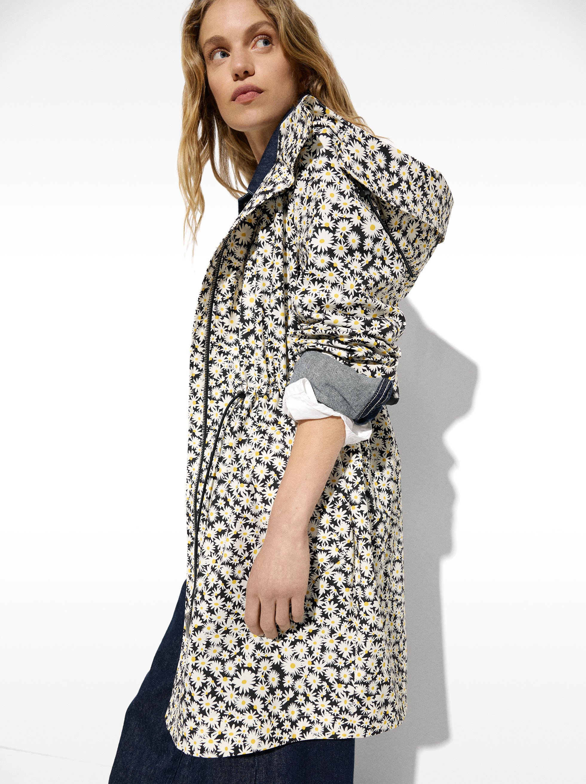 Daisy print parka image number 2.0