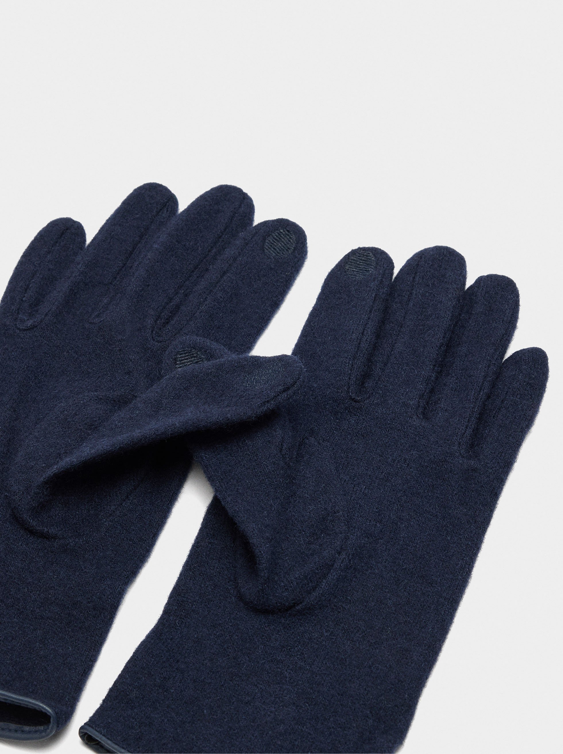 Handschuhe aus Wolle image number 2.0