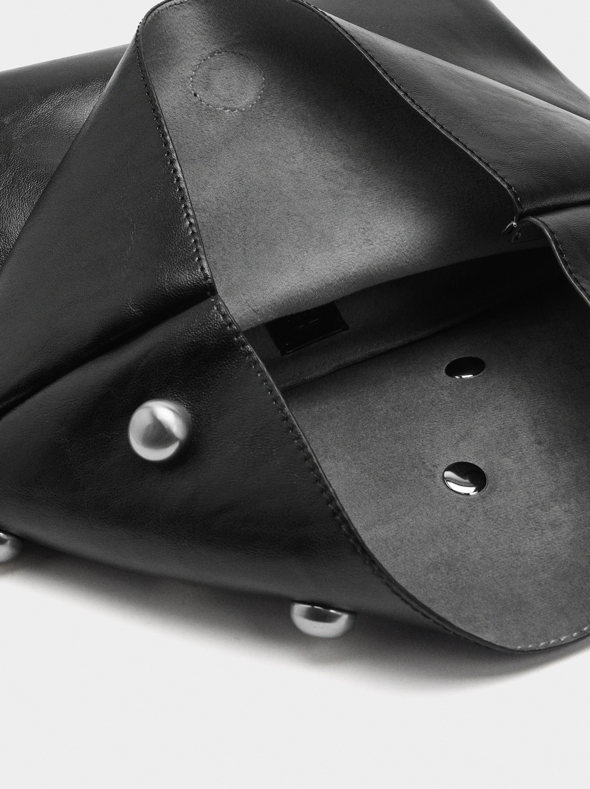 Handbag with spheres and flap image number 3.0