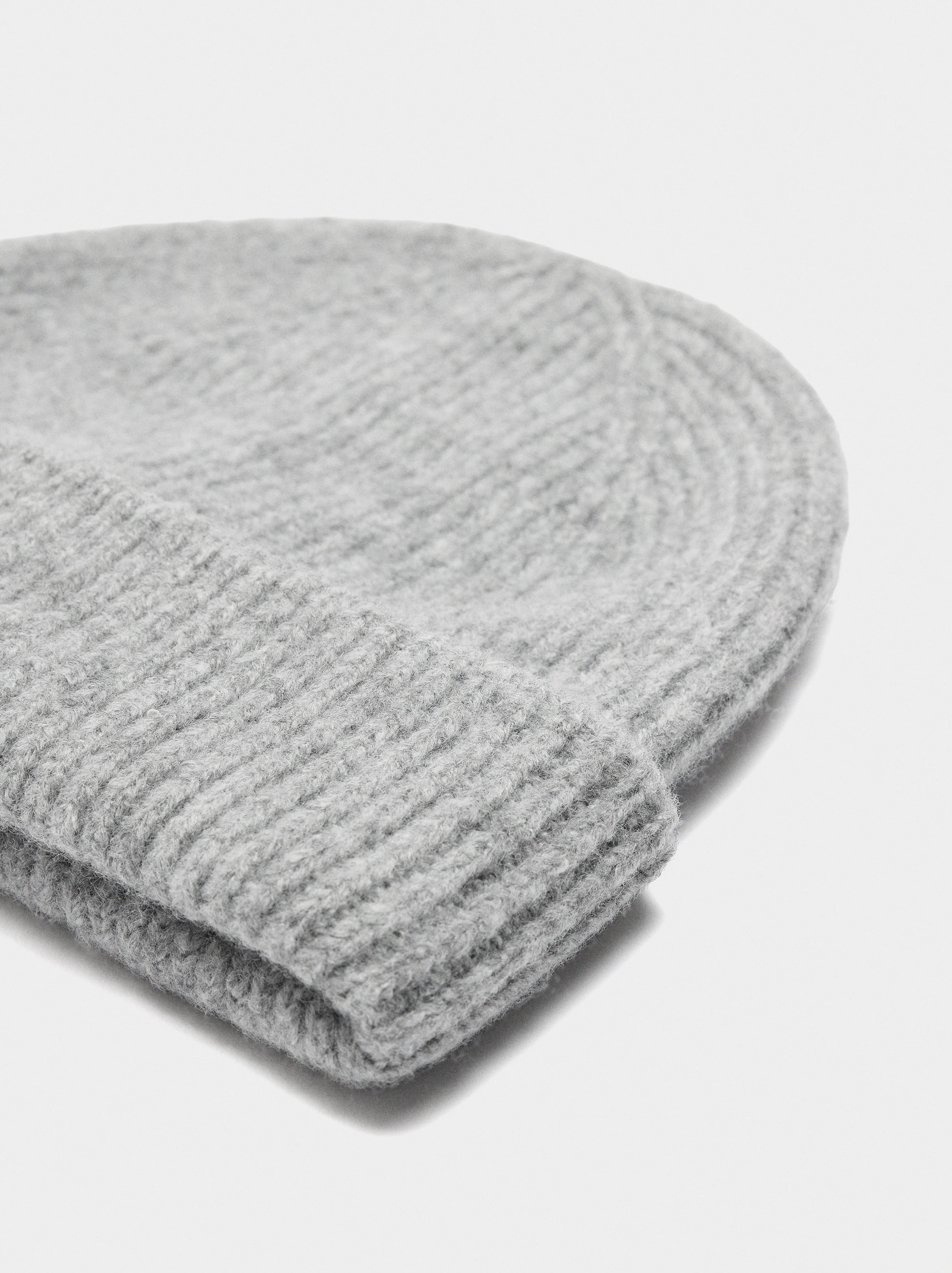 Gorro aus geripptem Material mit Bündchen image number 1.0