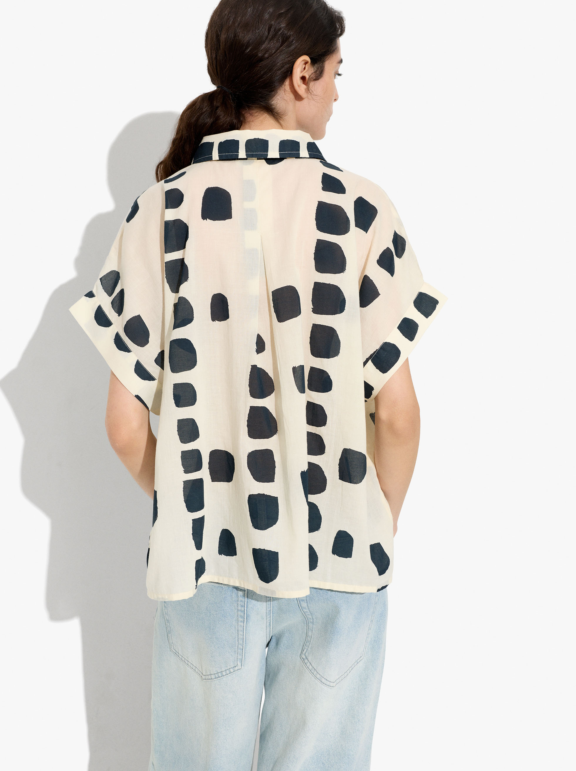 Kurzarm-Hemd aus 100% Baumwolle mit Print image number 3.0