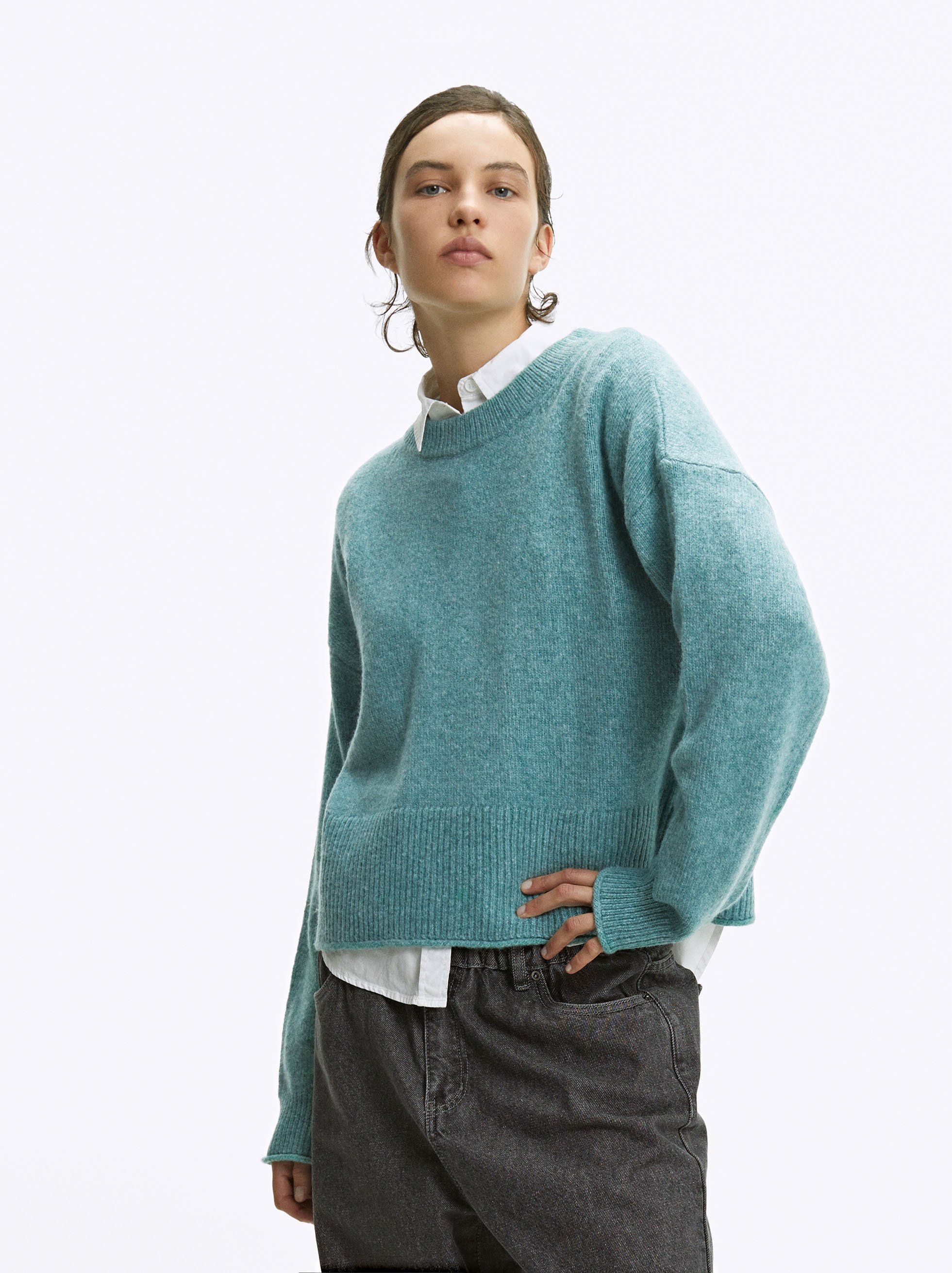 Knit Sweater image number 3.0