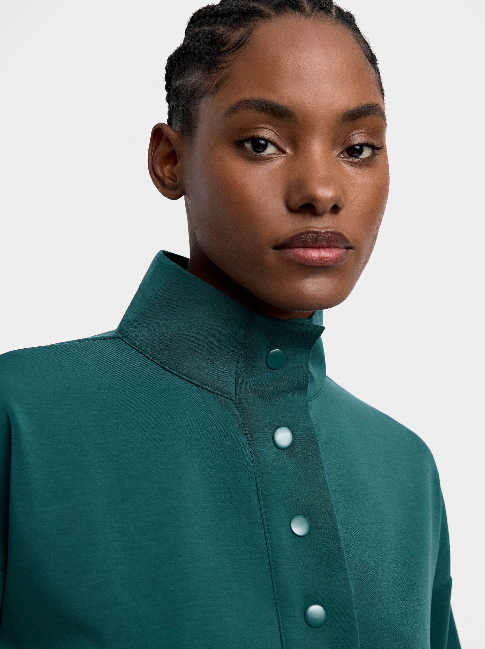 Sweatshirt avec boutons image number 4.0