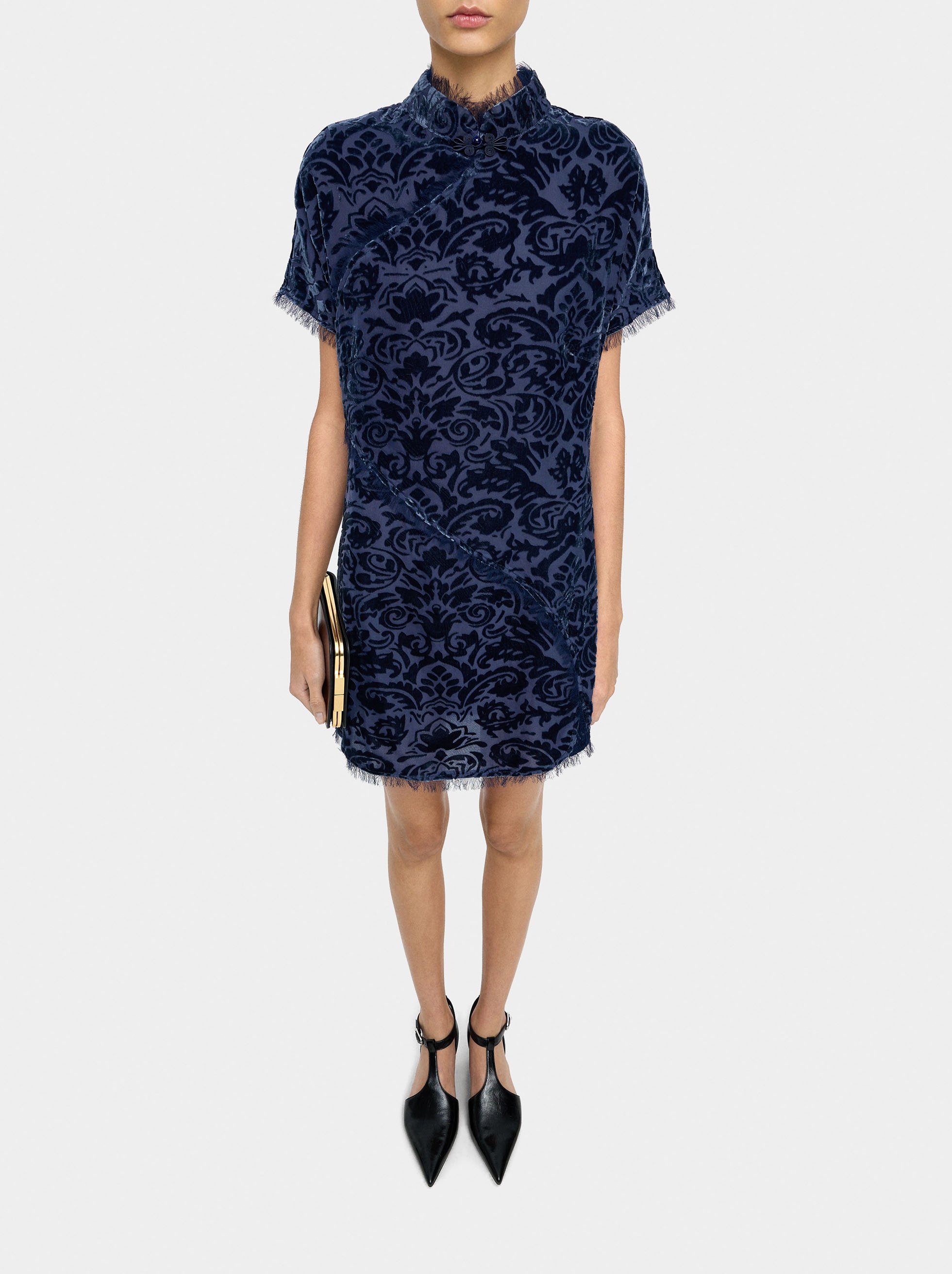 Kurzes Jacquardkleid mit Blattmuster image number 1.0