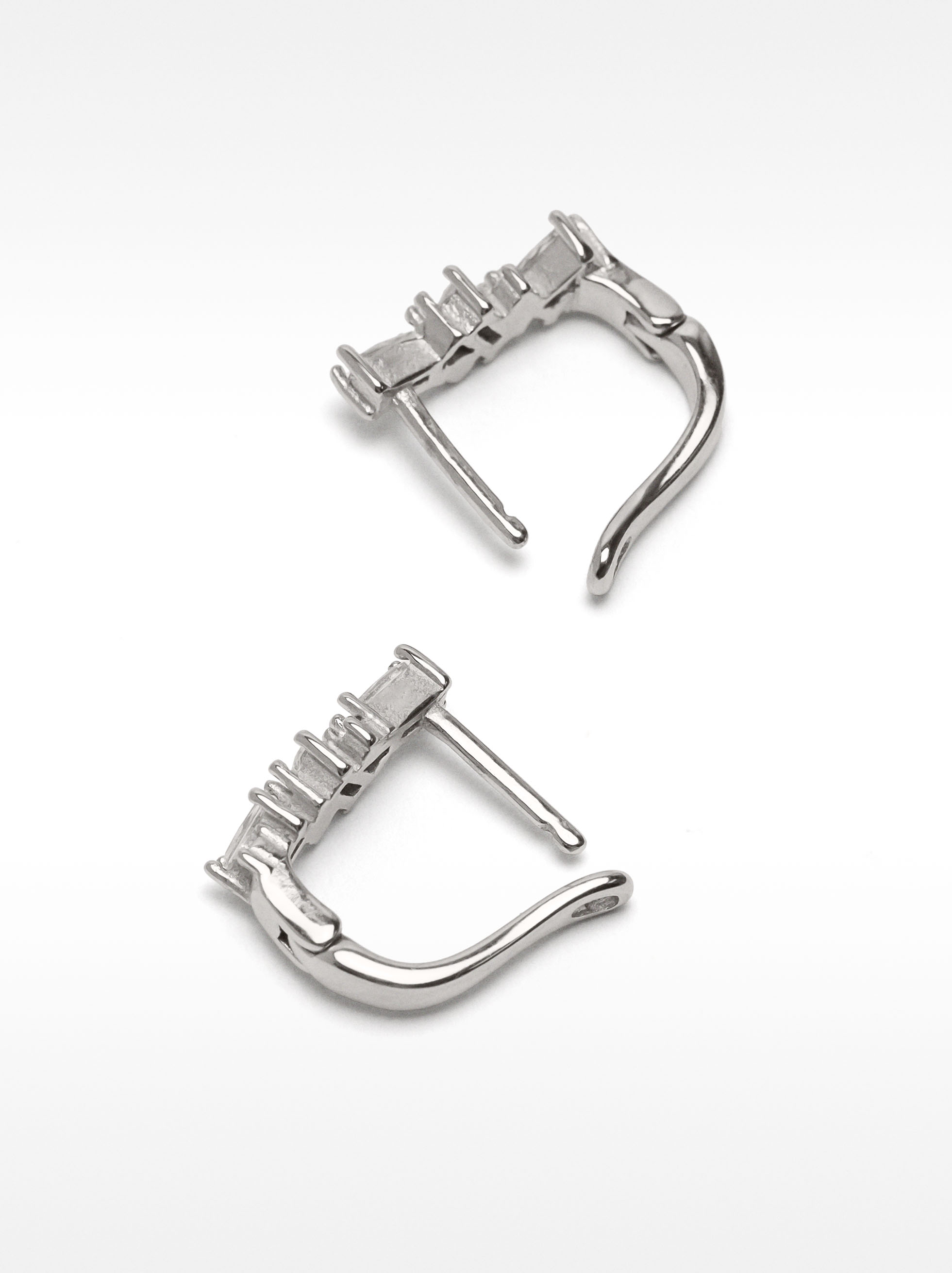 Hoop earrings with crystals - stainless steel image number 2.0