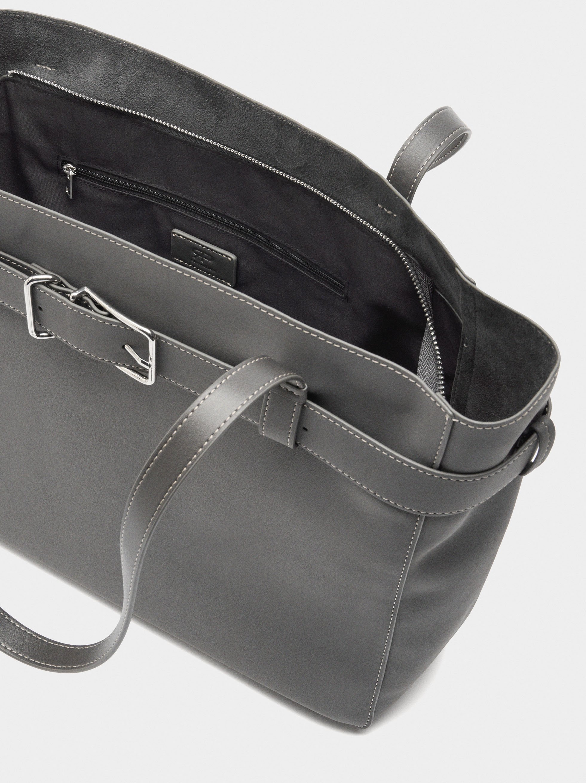 Sac shopper avec ceinture et pendentif image number 3.0