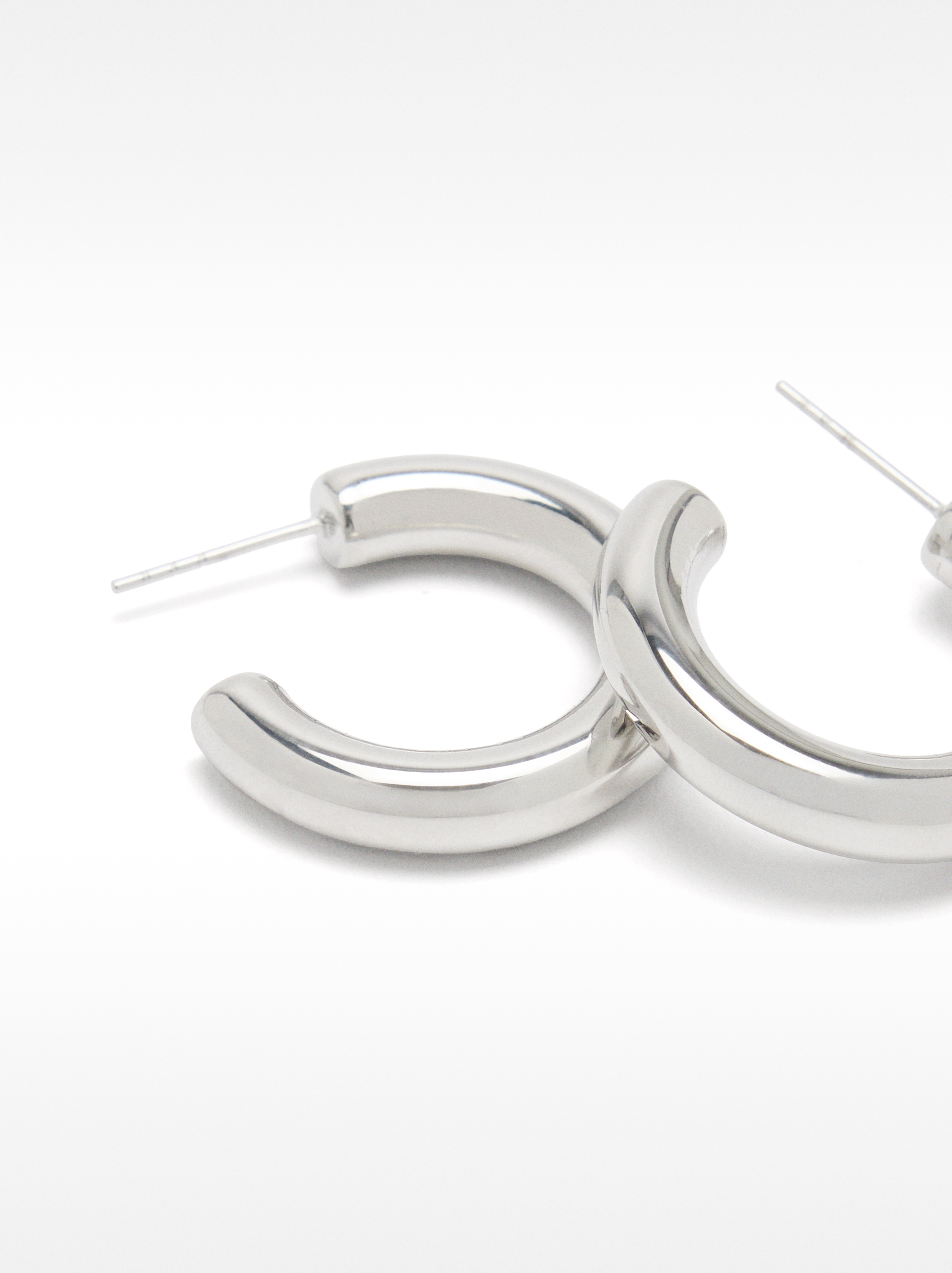 Open tubular hoop earrings - stainless steel image number 2.0