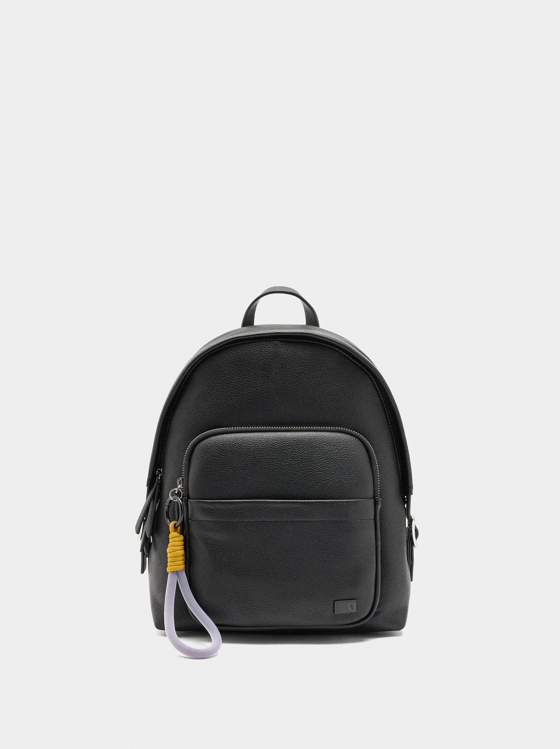 Basic backpack with pendant image number 0.0