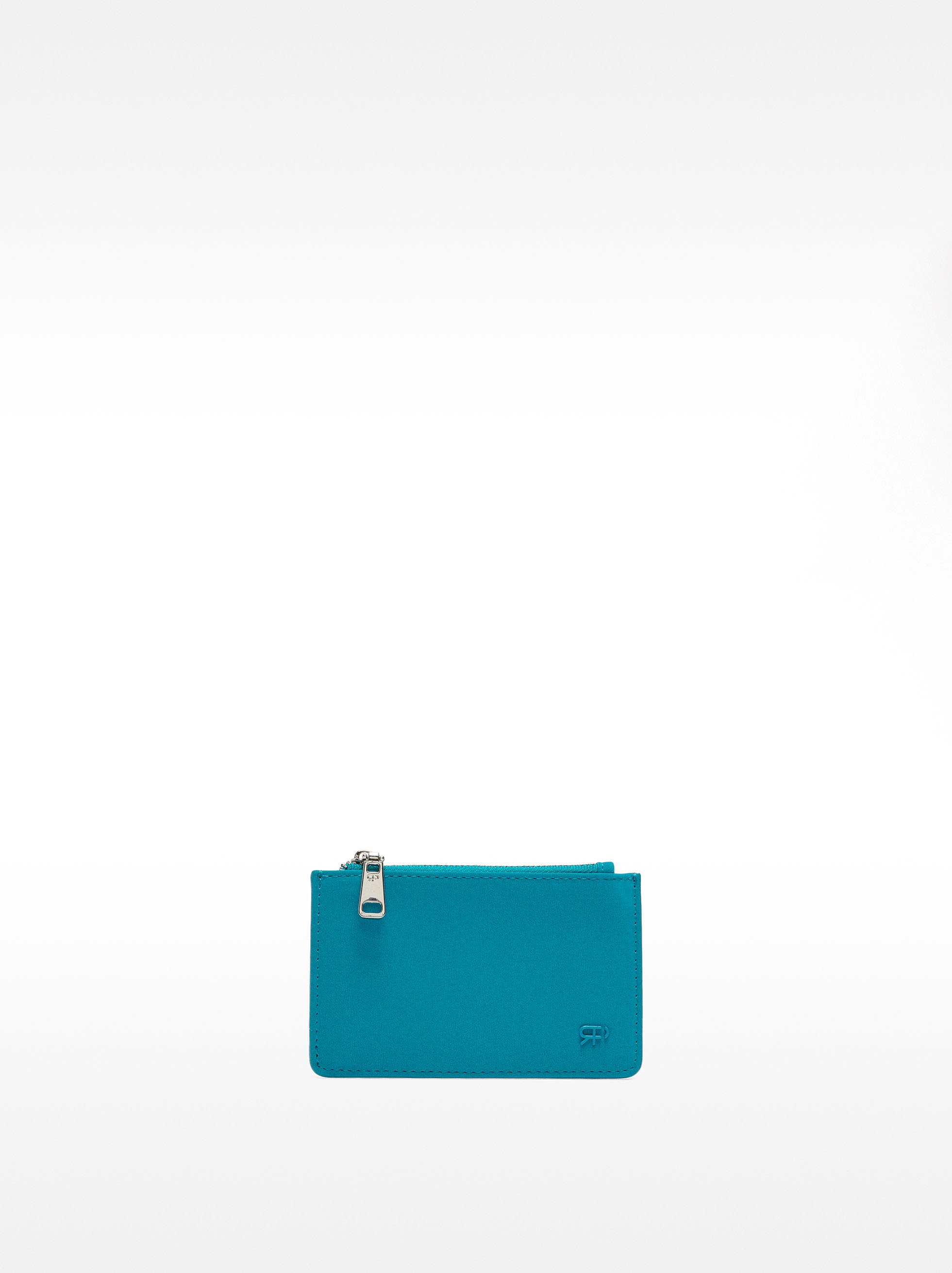 Basic wallet with soft texture image number 0.0