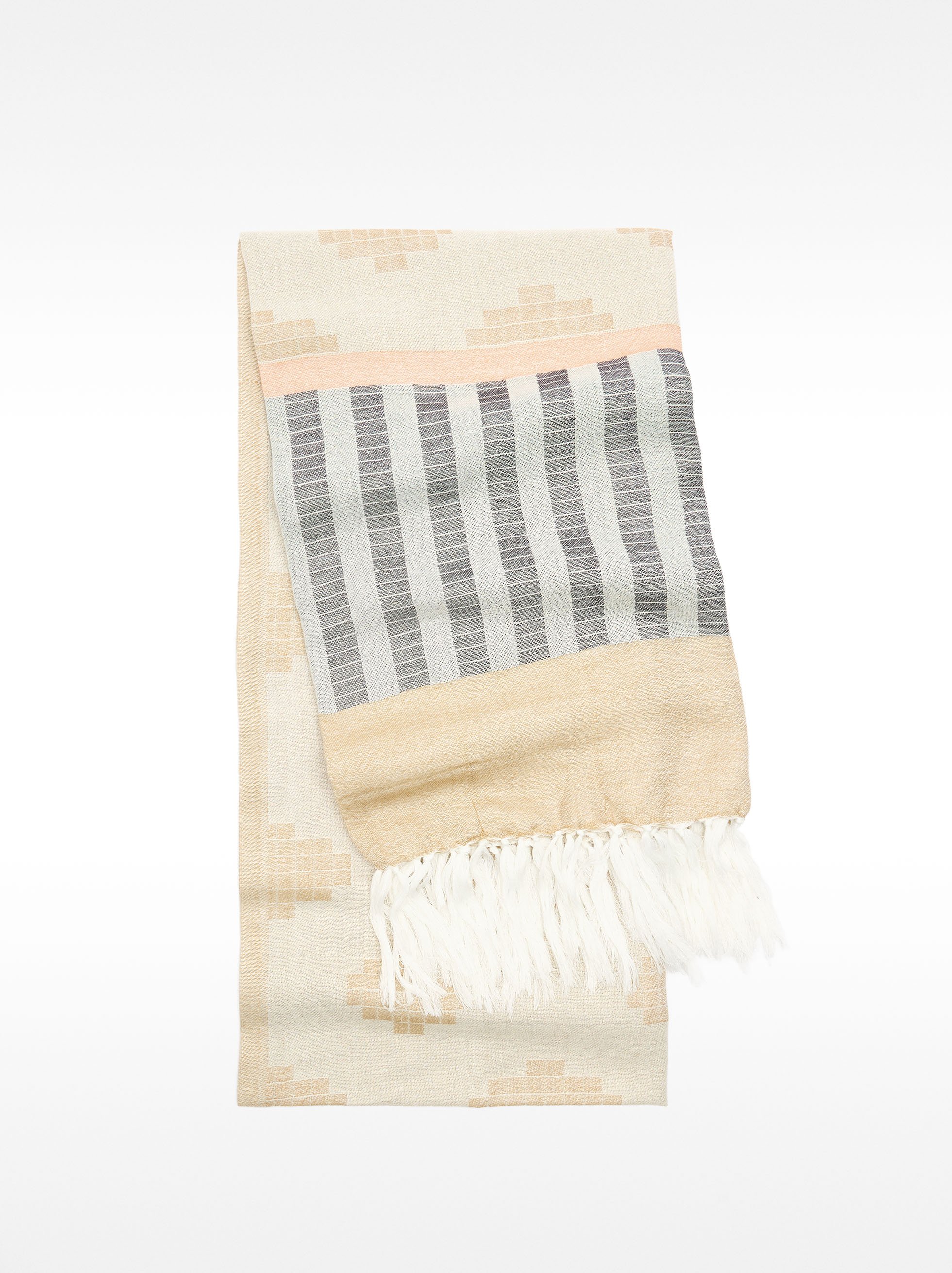 Printed scarf with fringes image number 0.0