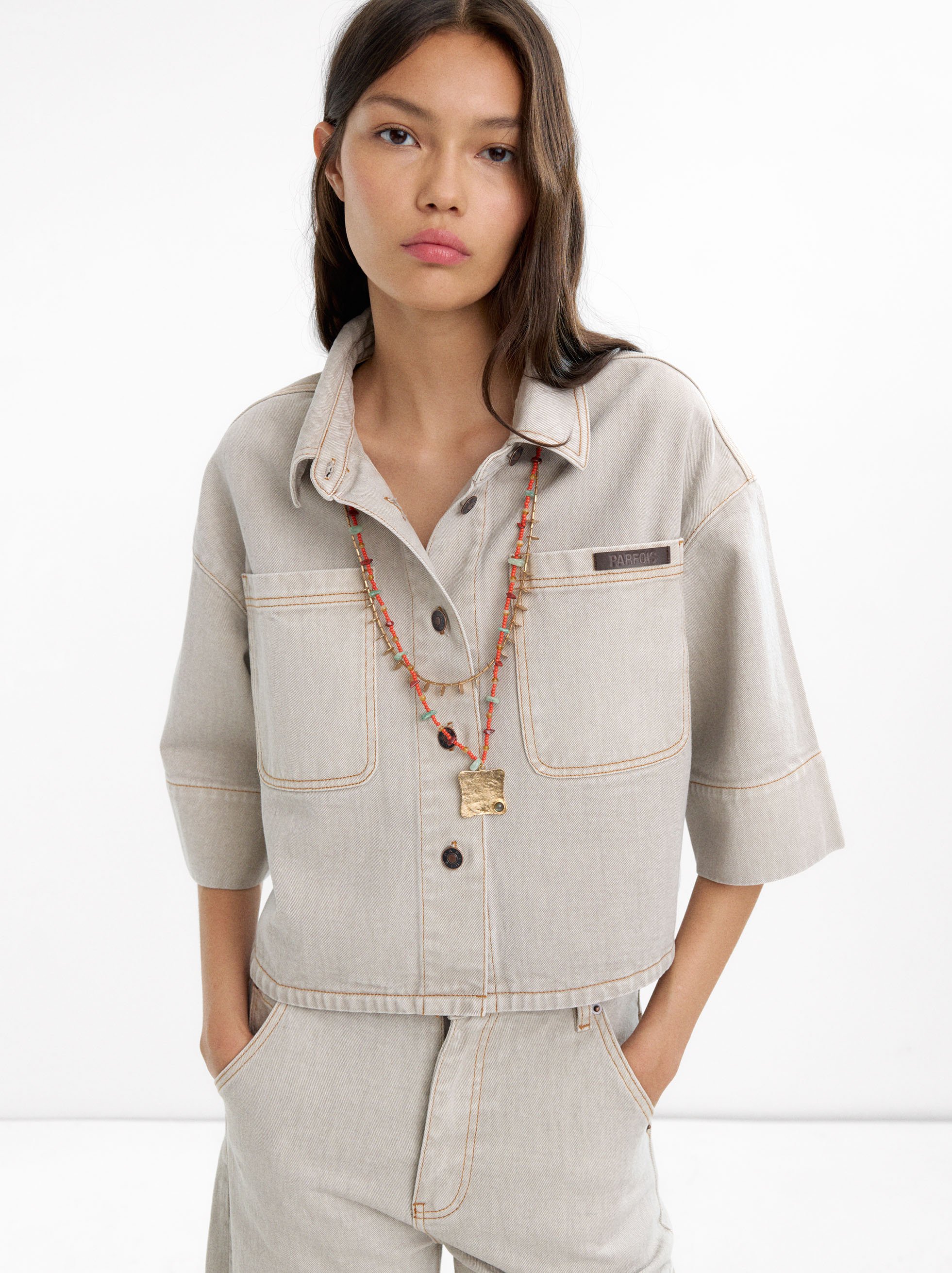 Camicia in denim con taschini image number 1.0