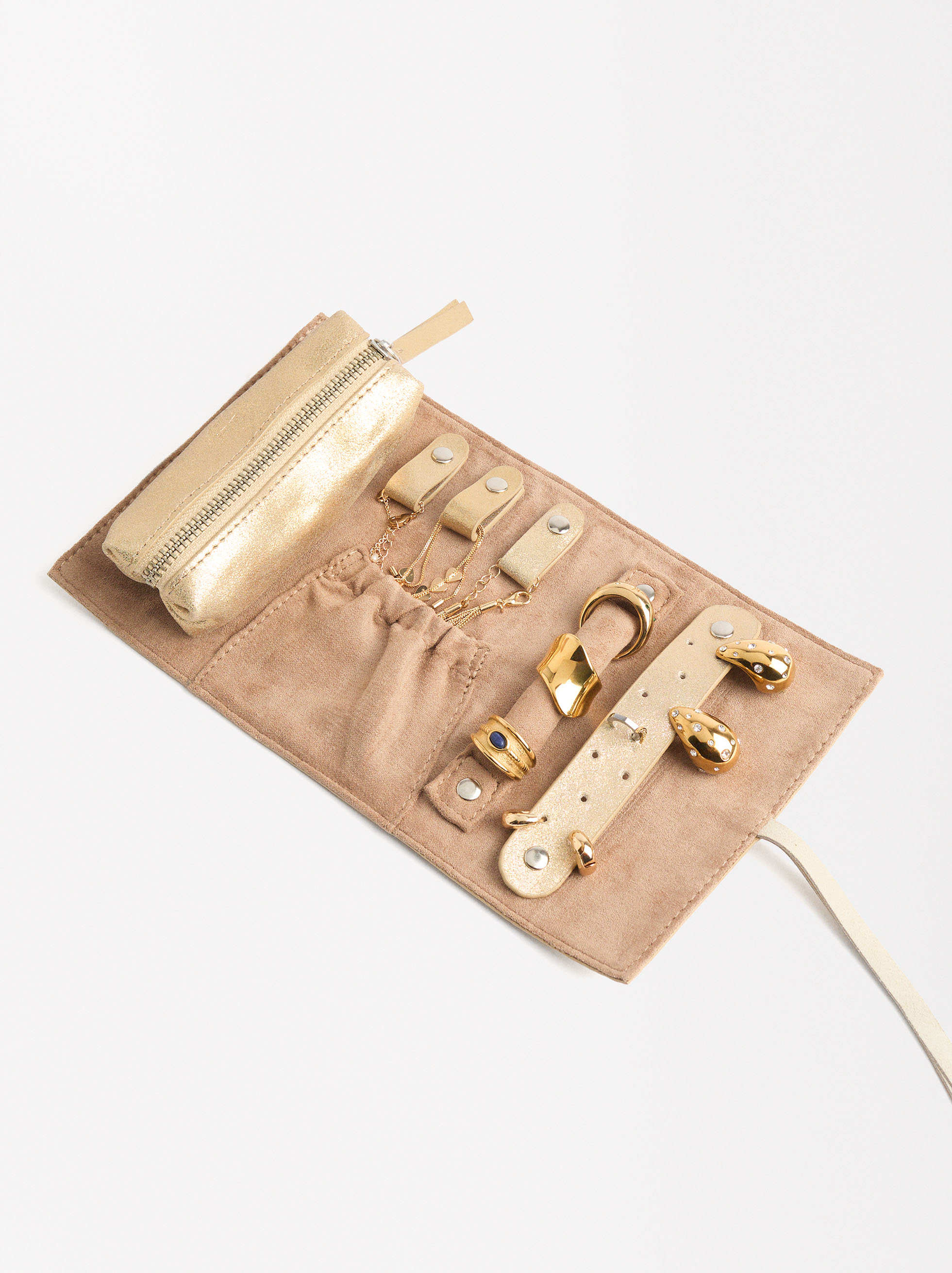 Leather roll jewelry case image number 3.0