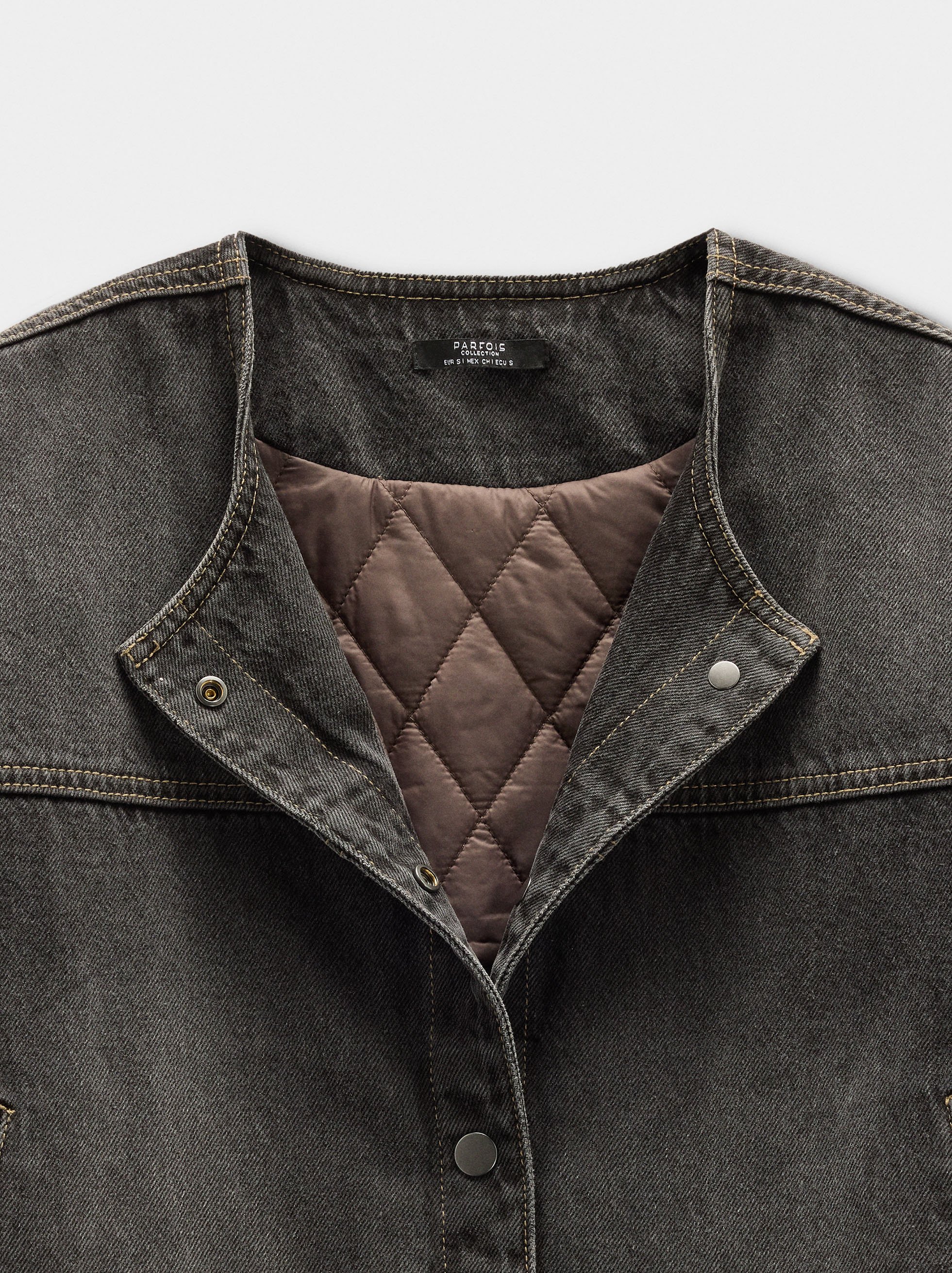 Washed denim jacket image number 6.0