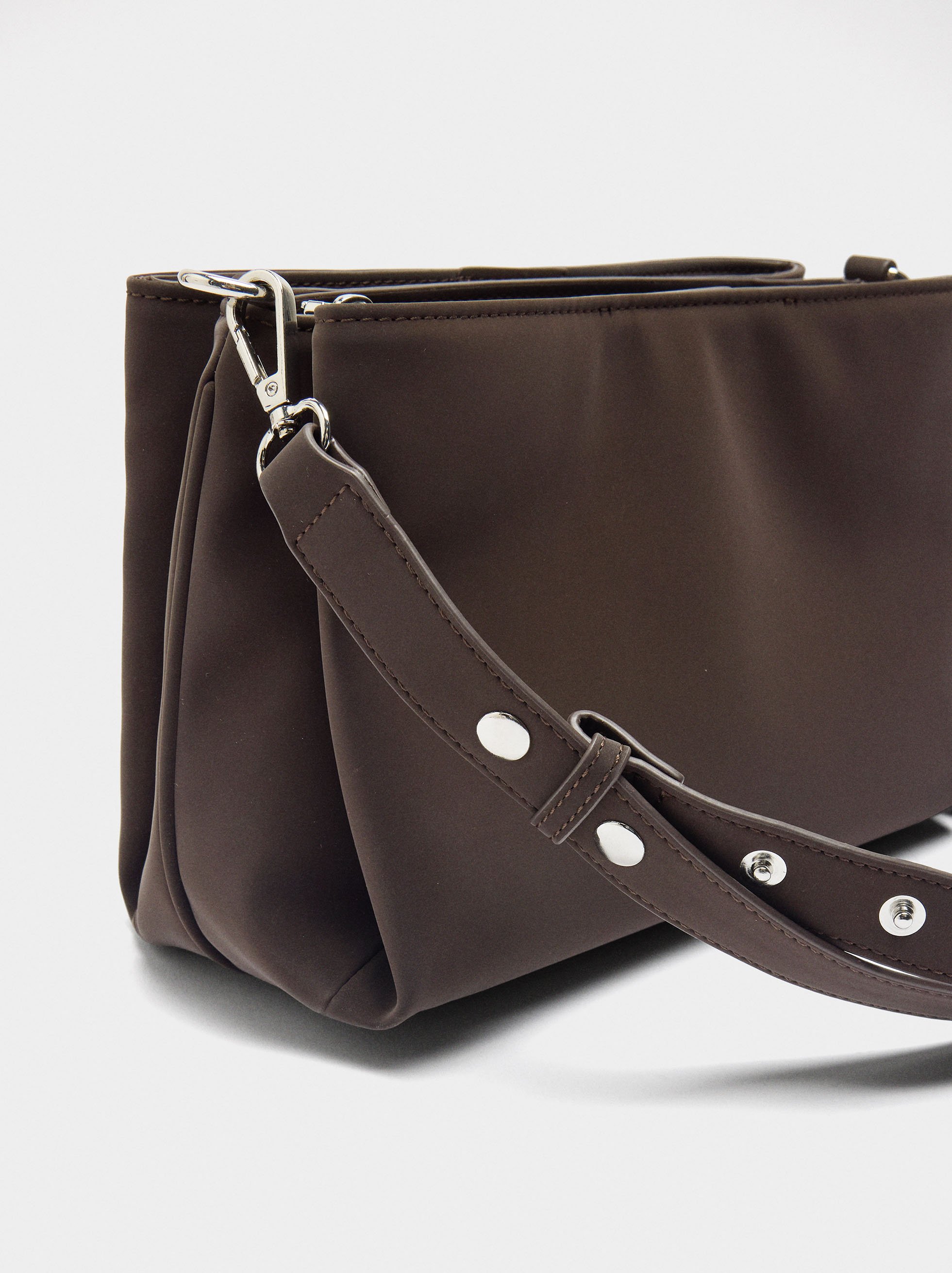 Sac &agrave; &eacute;paule avec texture douce image number 1.0