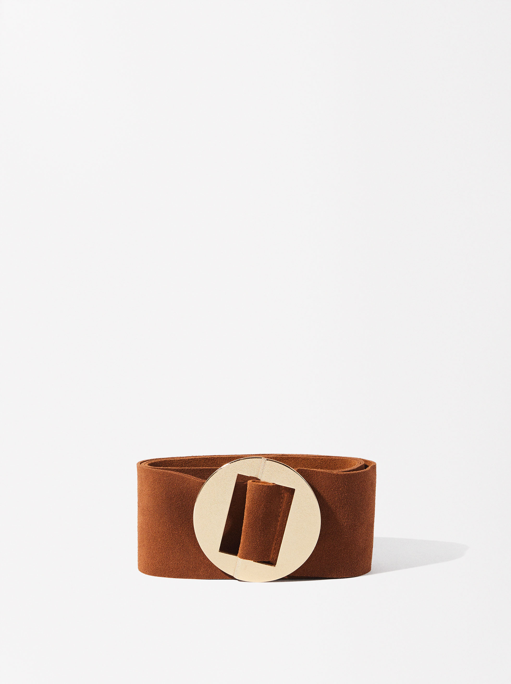 Leather Belt With Buckle image number 0.0