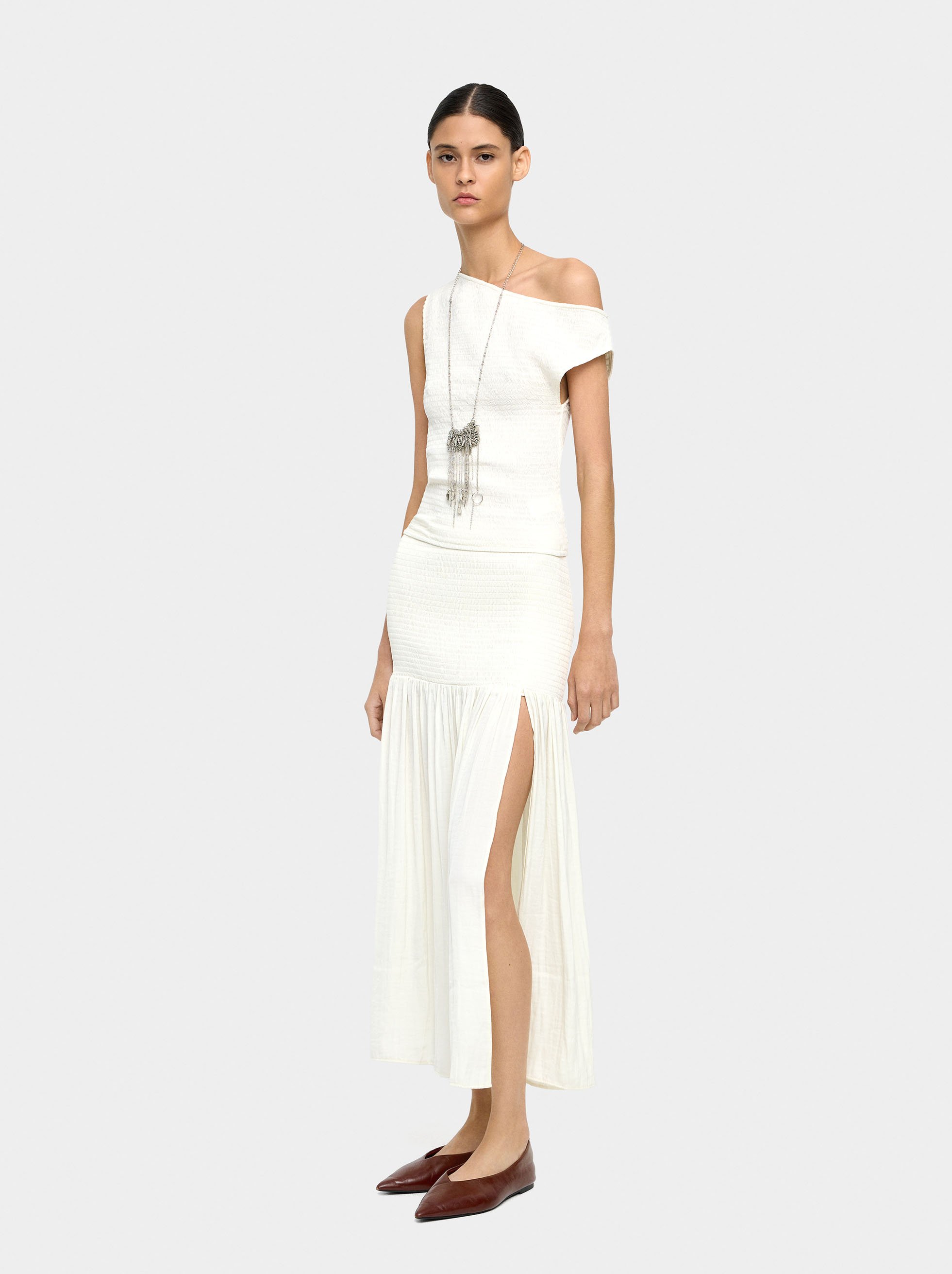 Long skirt with texture image number 2.0